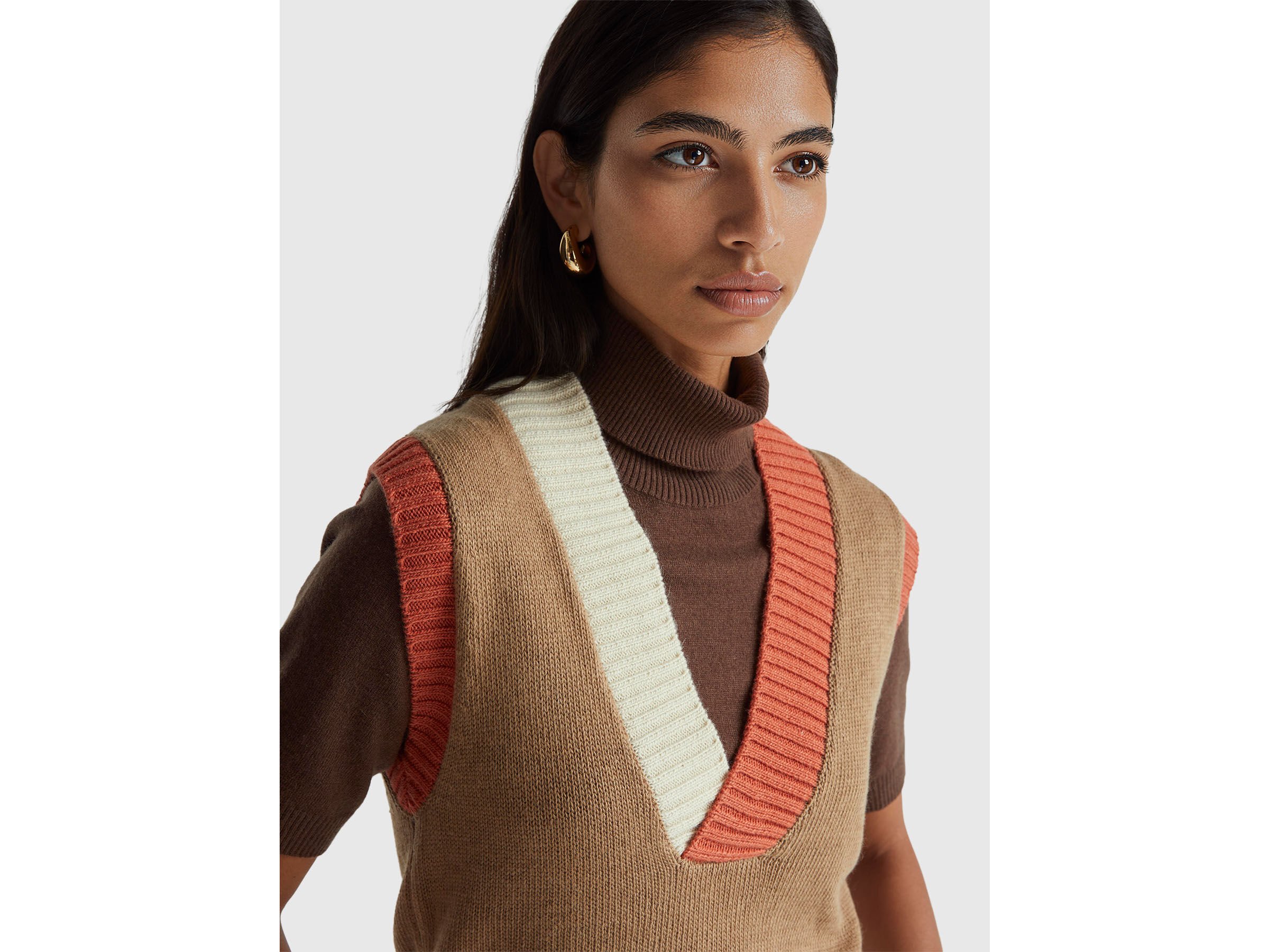 Gilet tricoté à blocs de couleurs – Image 4