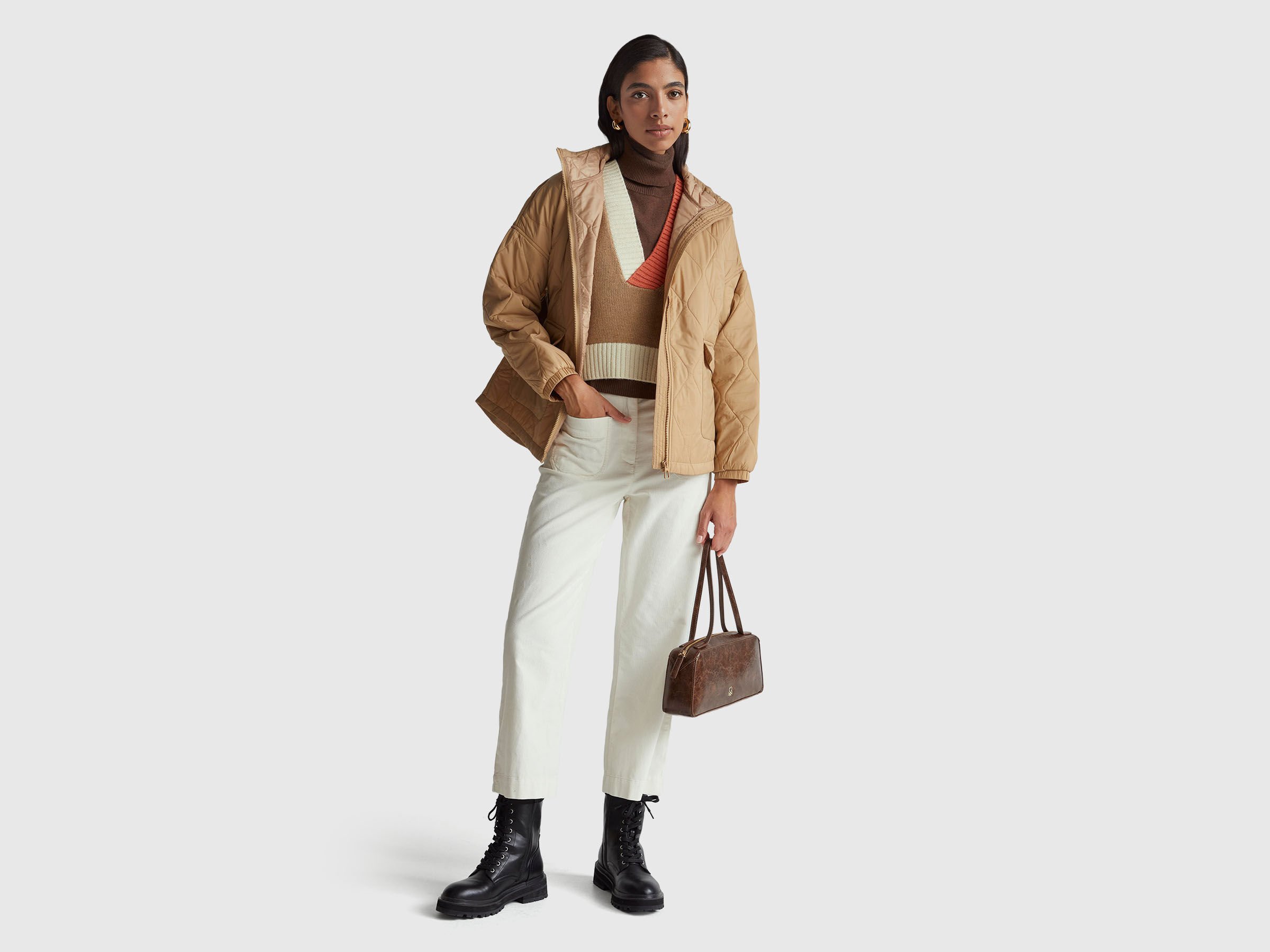 Gilet tricoté à blocs de couleurs – Image 3