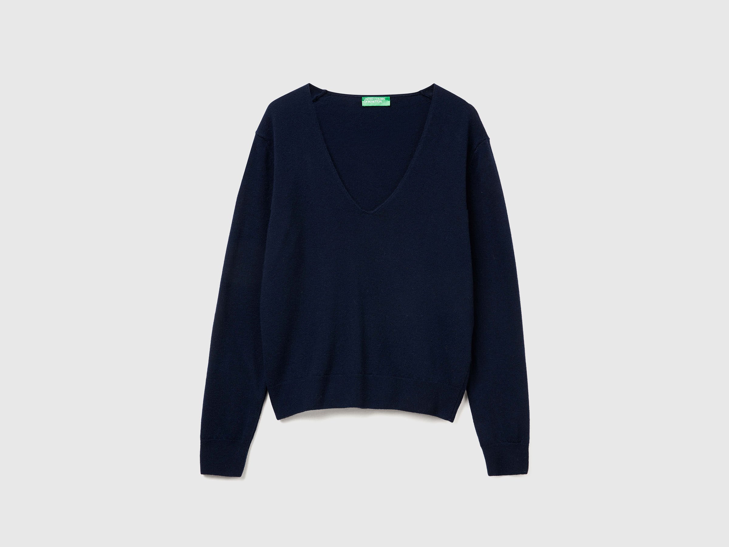 Pull col V bleu foncé en pure laine mérinos – Image 4