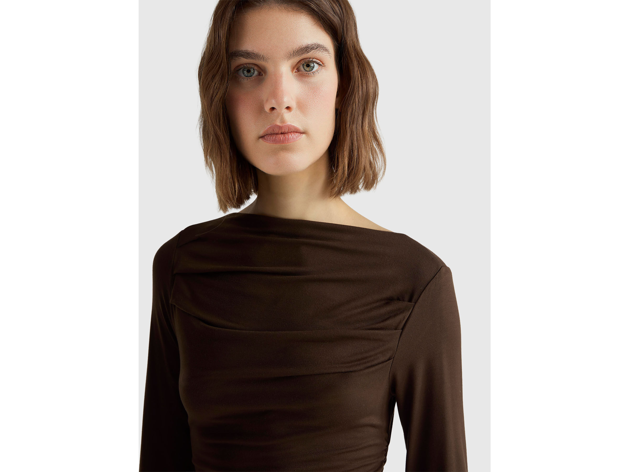 T-shirt ajusté à col bateau – Image 4