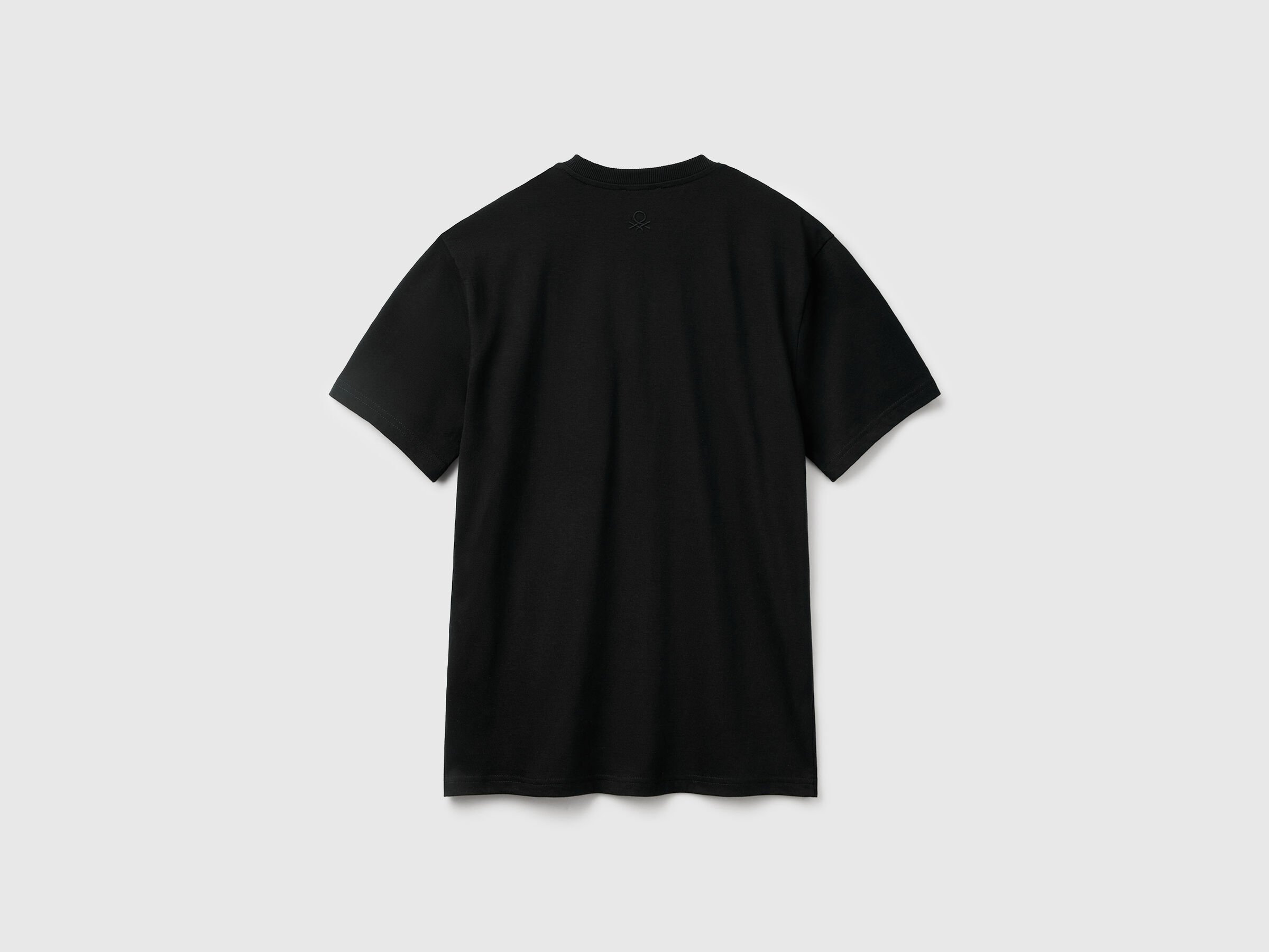 T-shirt noir en coton bio à petite poche – Image 6