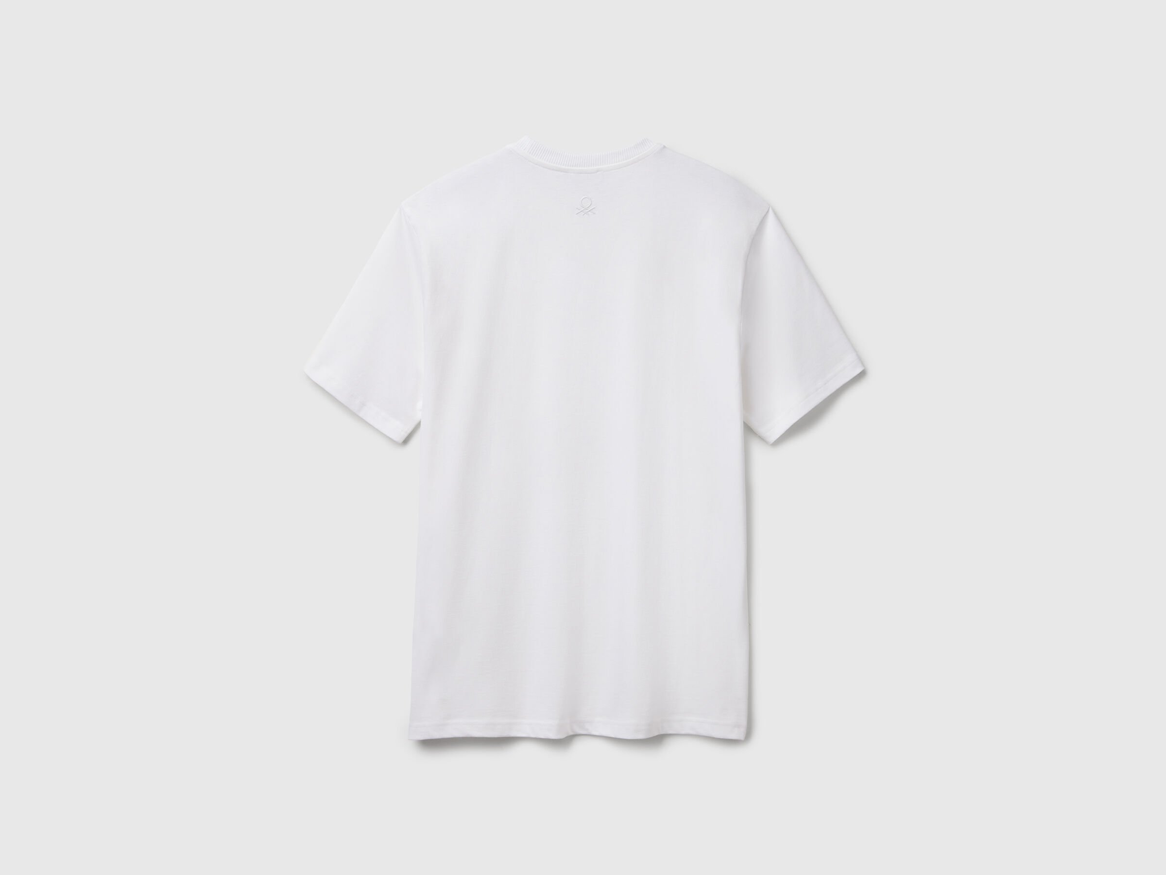 T-shirt blanc en coton bio à petite poche – Image 5