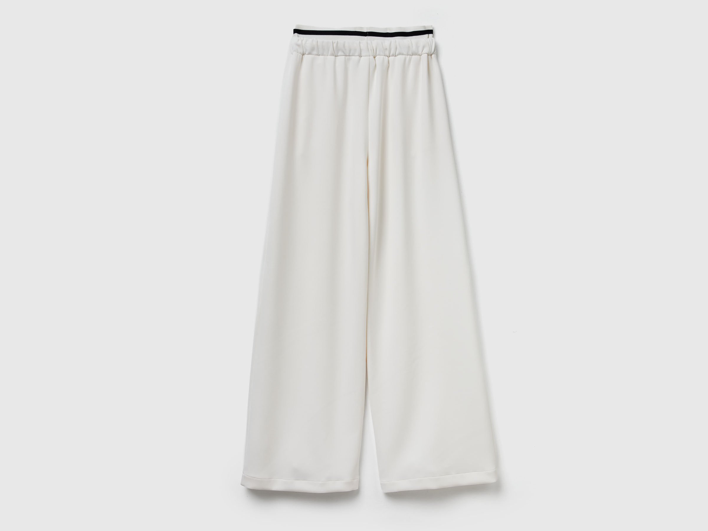 Pantalon large en modal extensible – Image 2