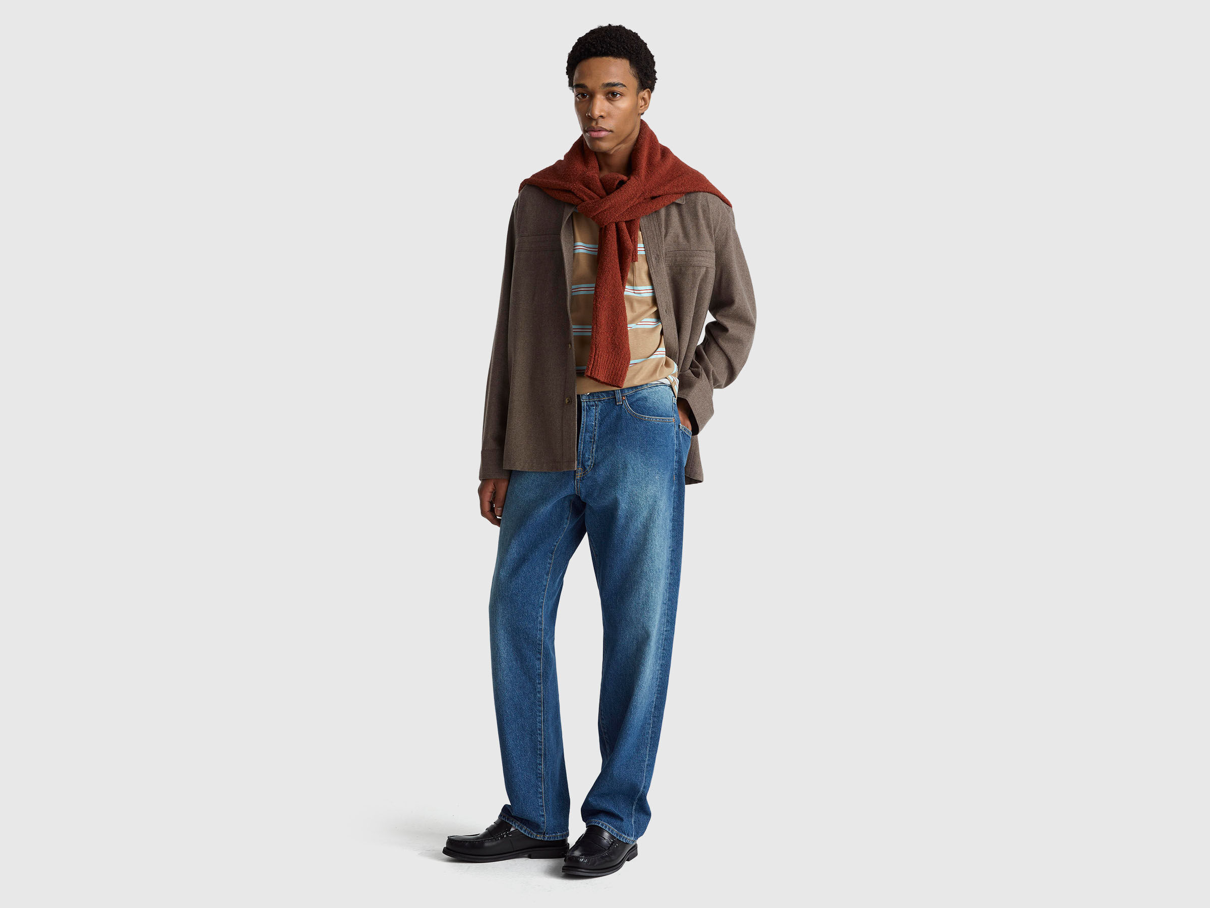 Jean coupe droite à cinq poches – Image 3