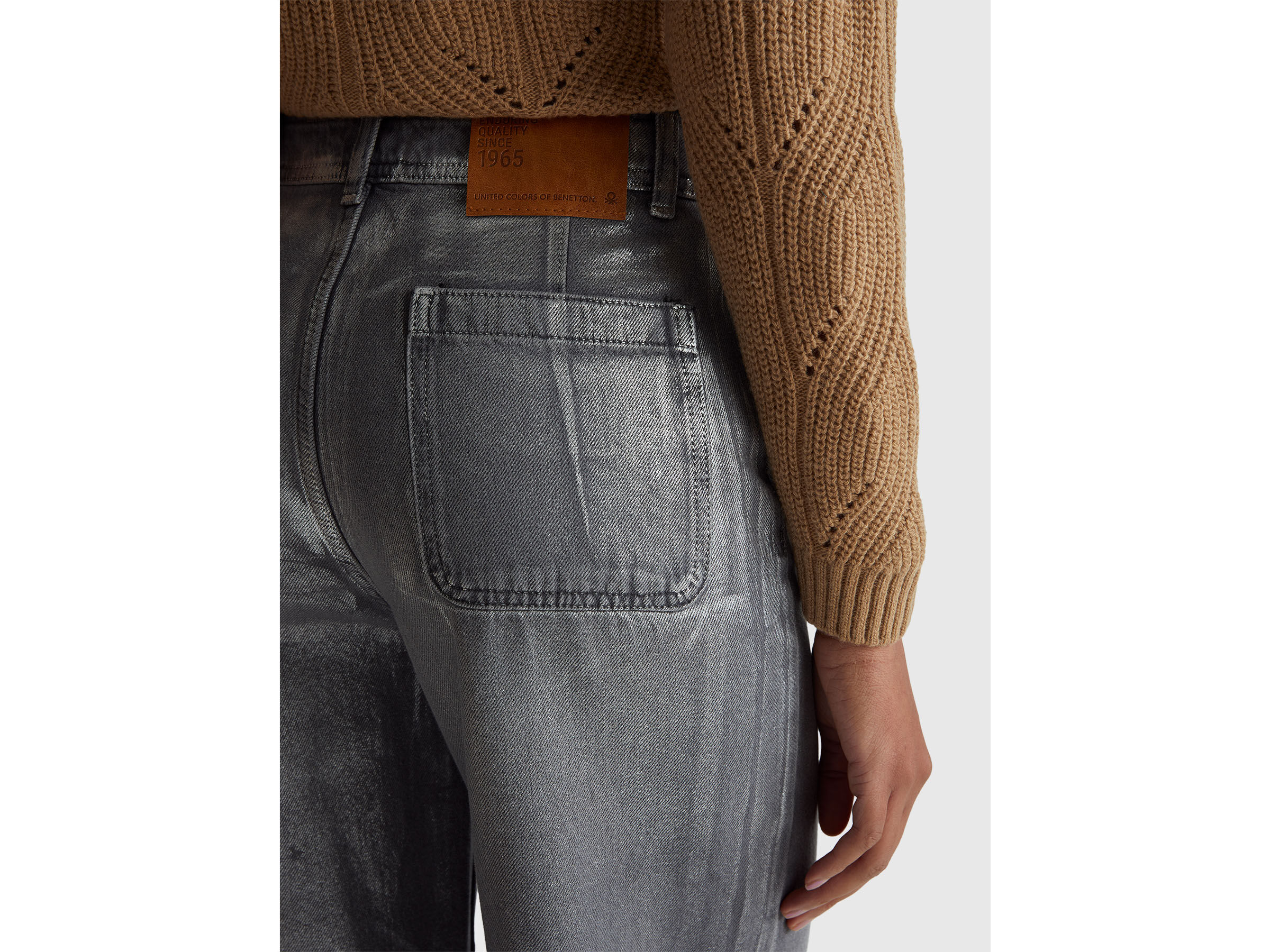 Jean effet laminé – Image 4