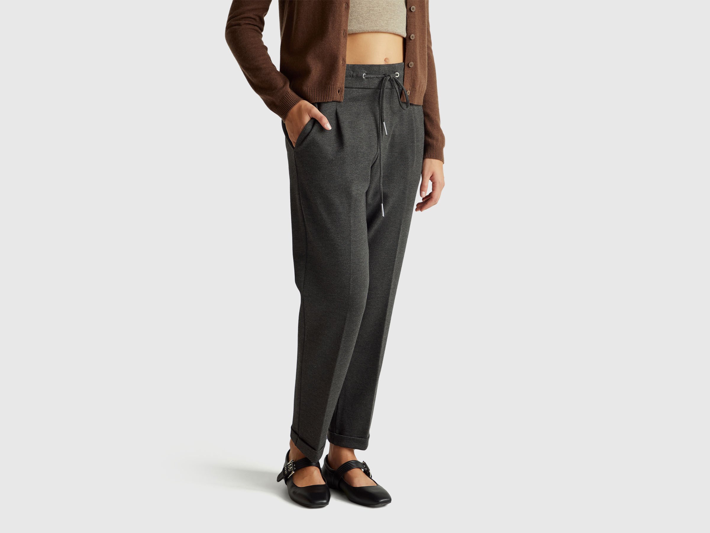 Pantalon uni à cordon de serrage Pantalon uni à cordon de serrage