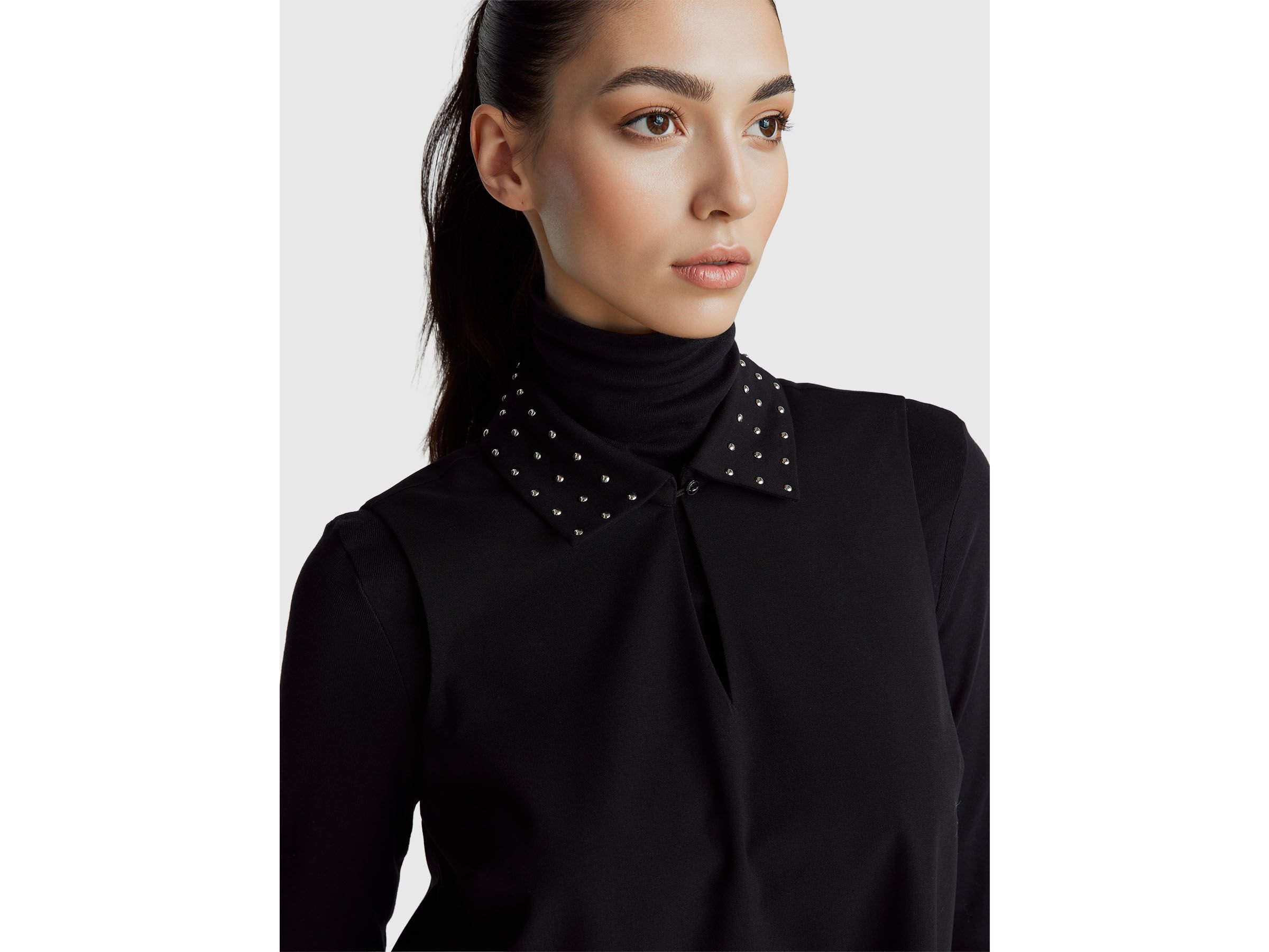 Robe courte à clous – Image 4