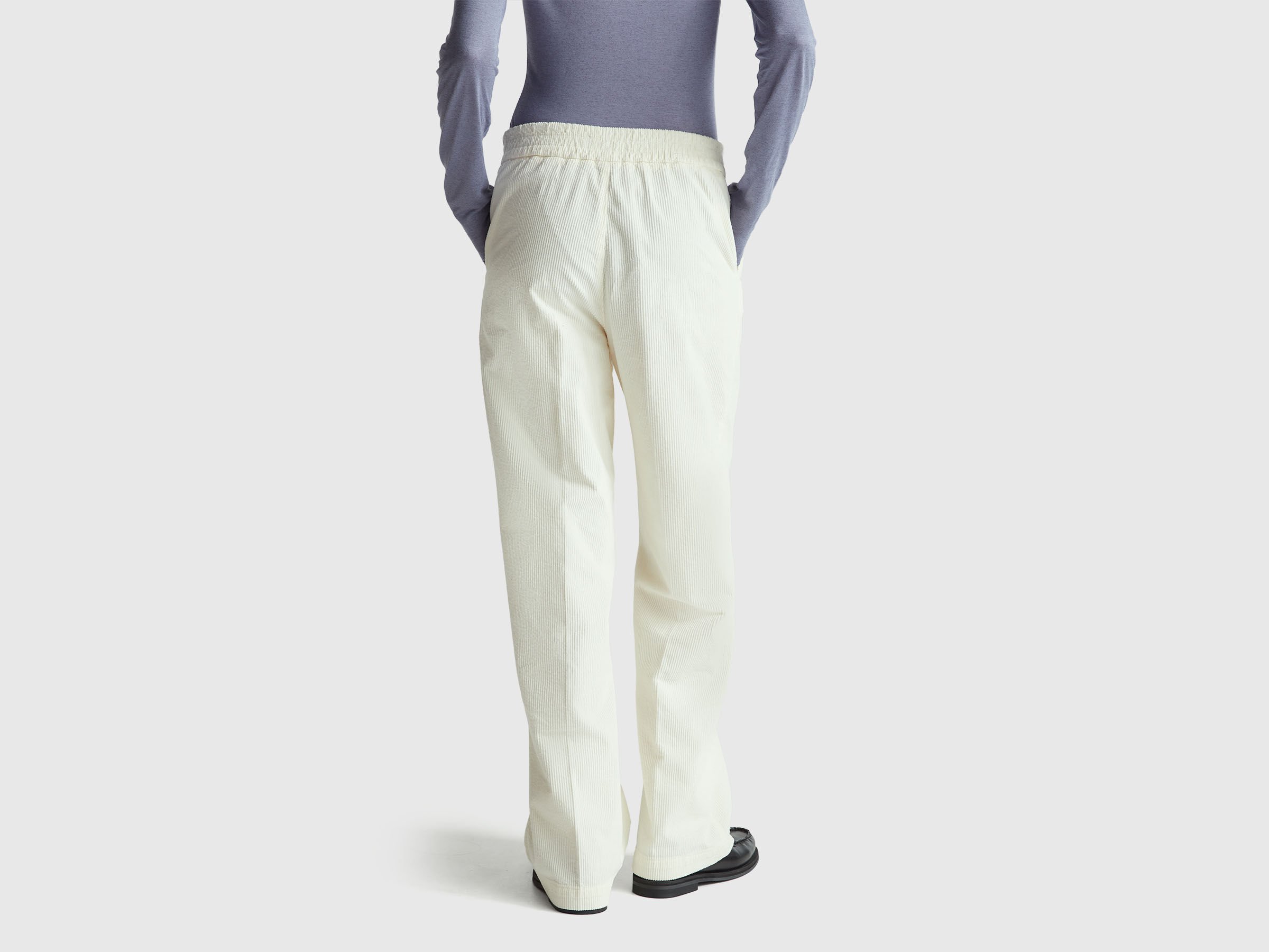 Pantalon large en velours – Image 2