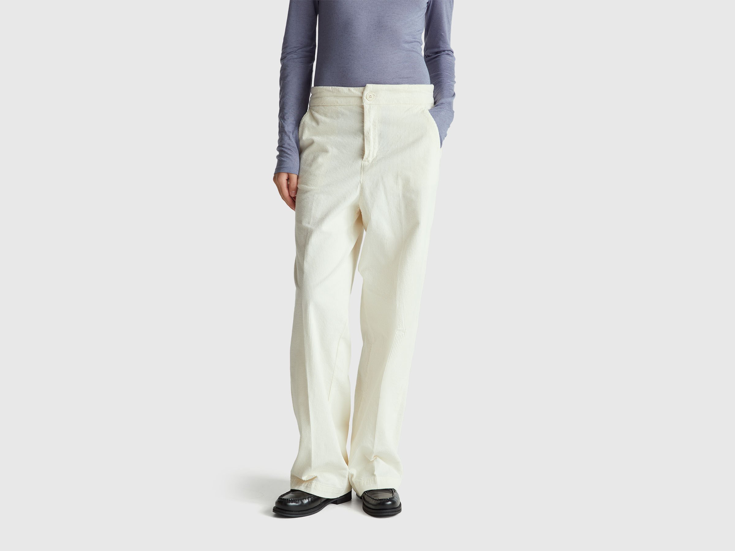 Pantalon large en velours Pantalon large en velours