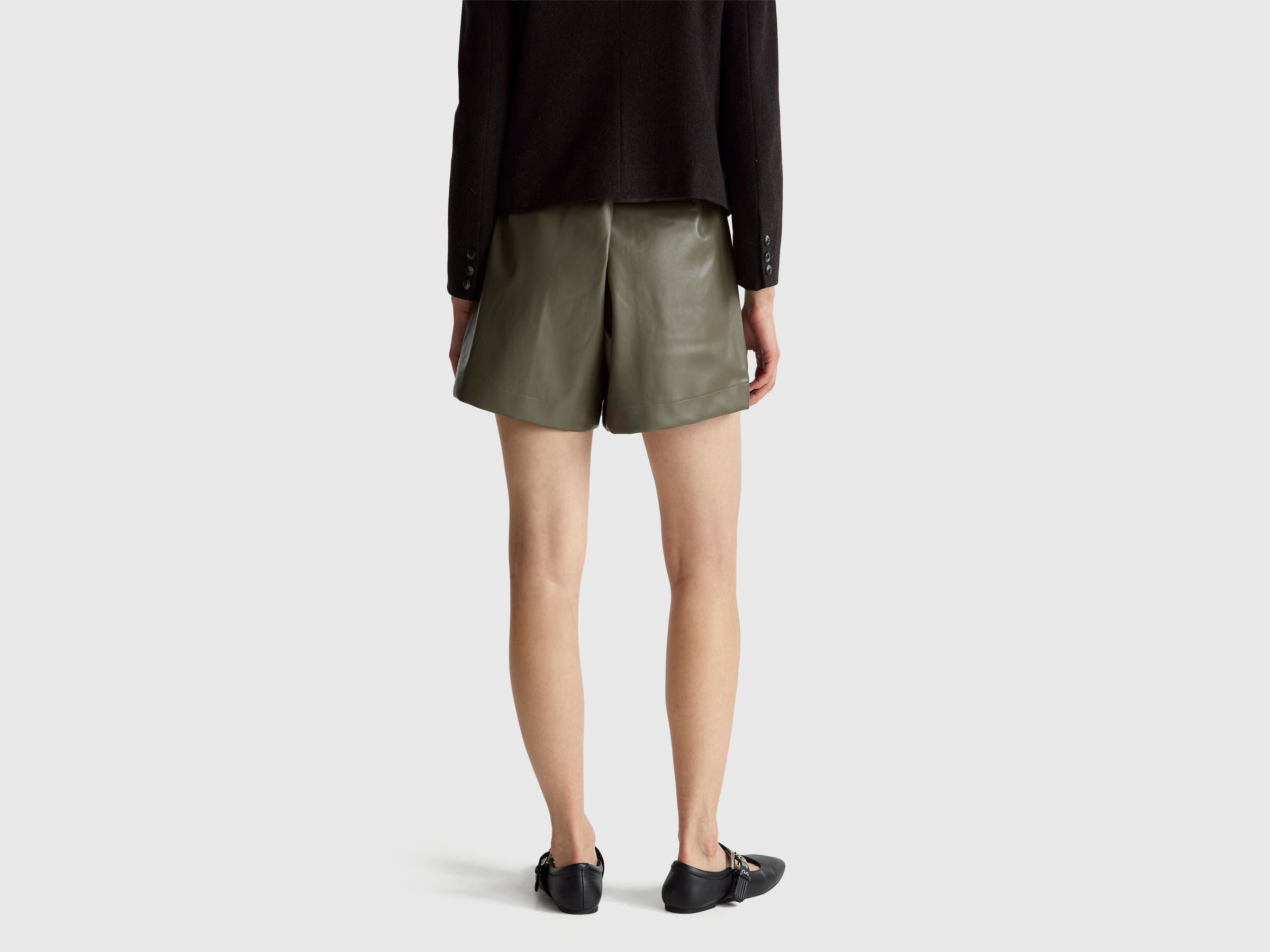 Bermuda en tissu enduit – Image 2