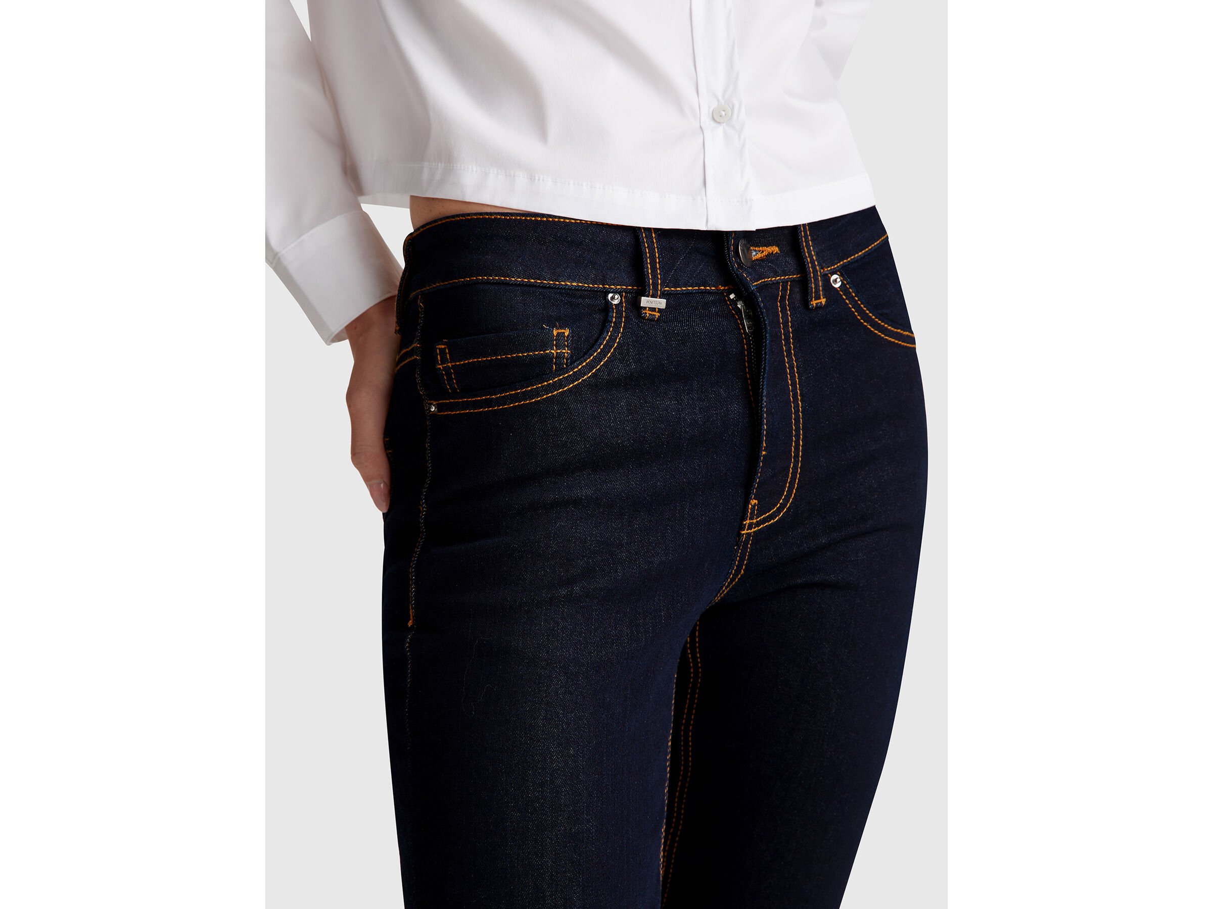 Jeans court en coton – Image 3