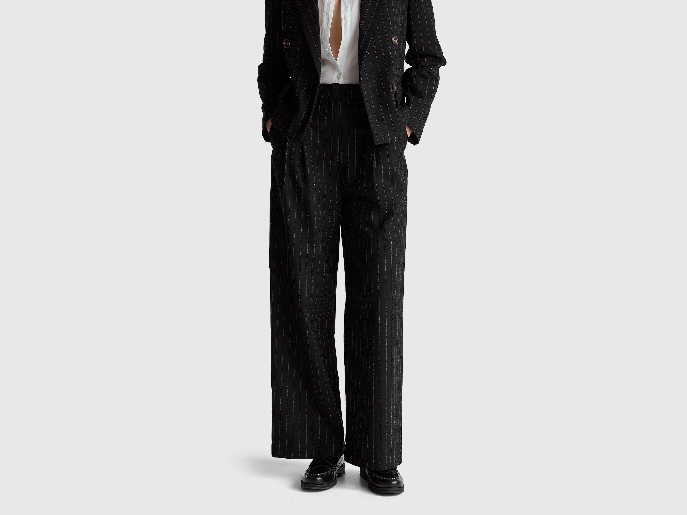 Pantalon palazzo à fines rayures Pantalon palazzo à fines rayures