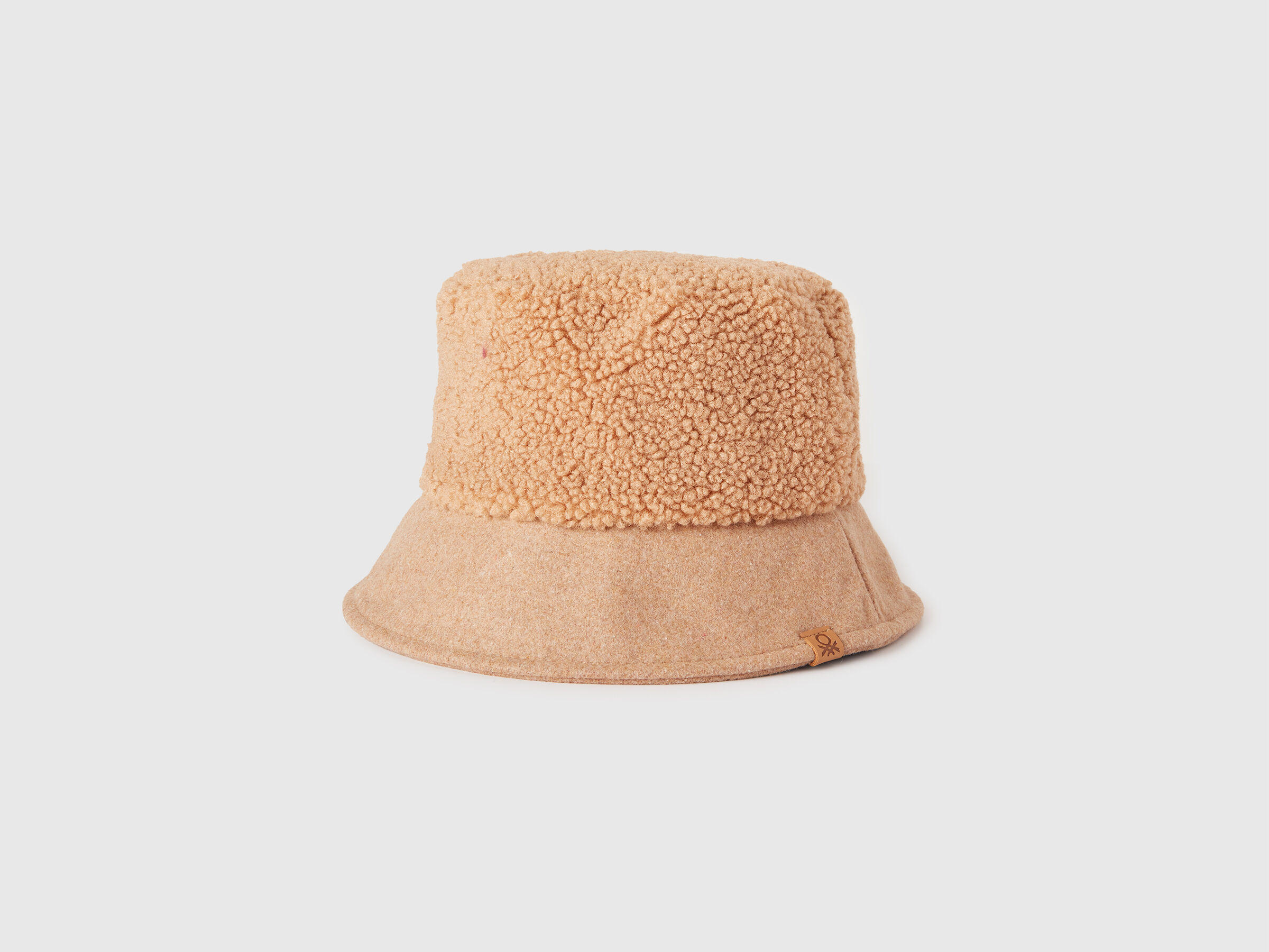 Chapeau bob en fausse fourrure Chapeau bob en fausse fourrure