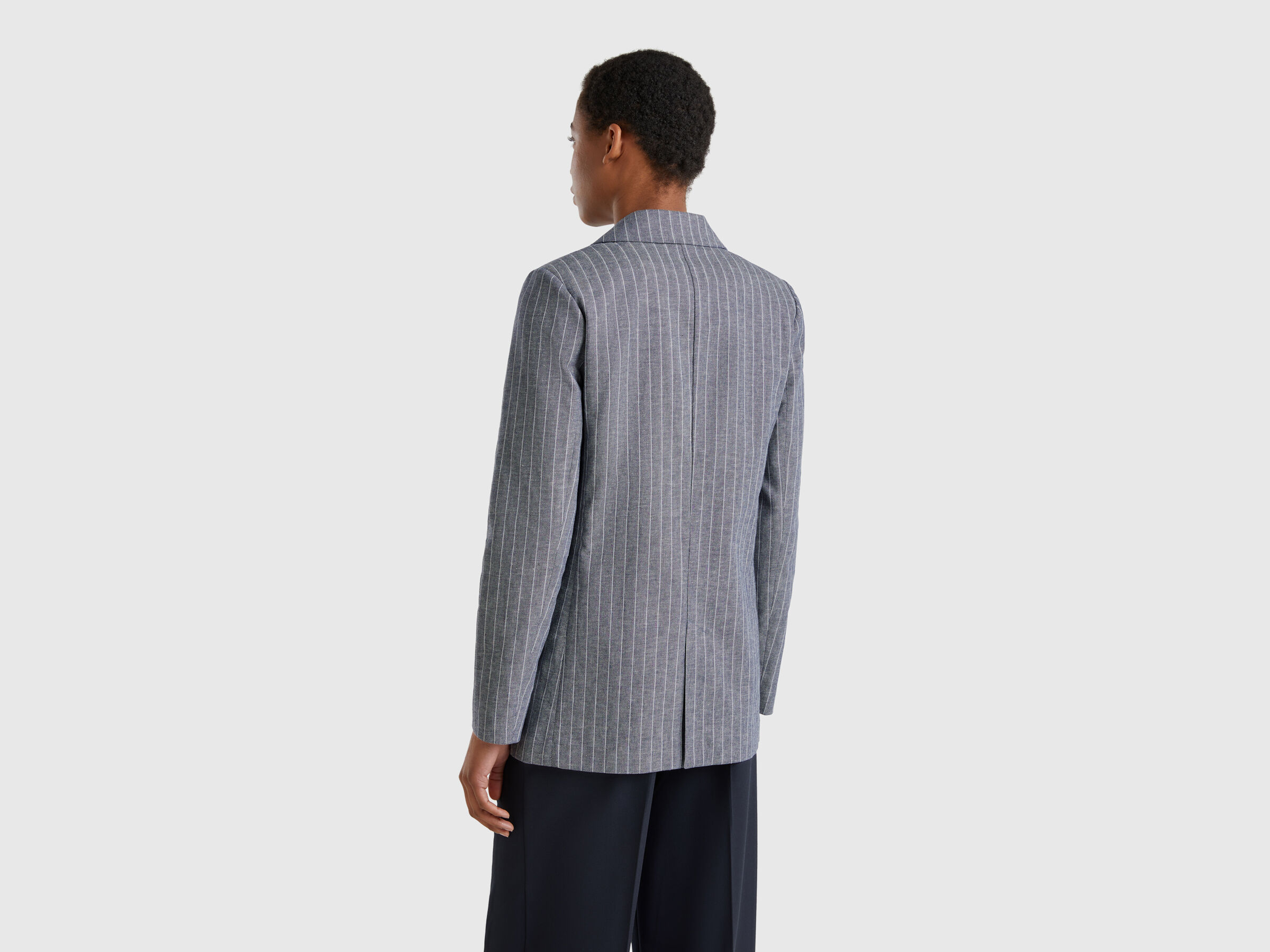 Blazer croisé à fines rayures – Image 2