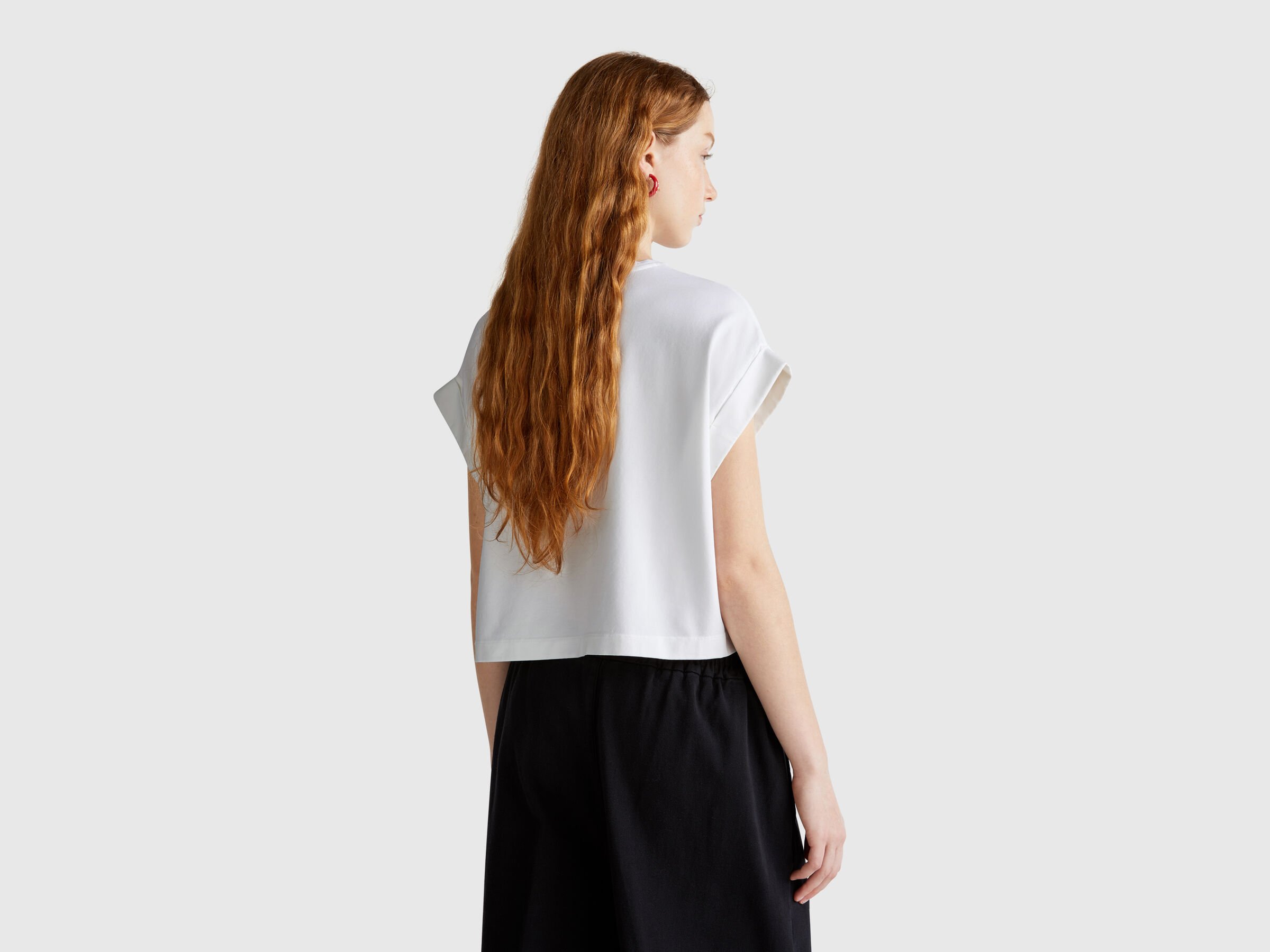 T-shirt avec poche macramé – Image 2