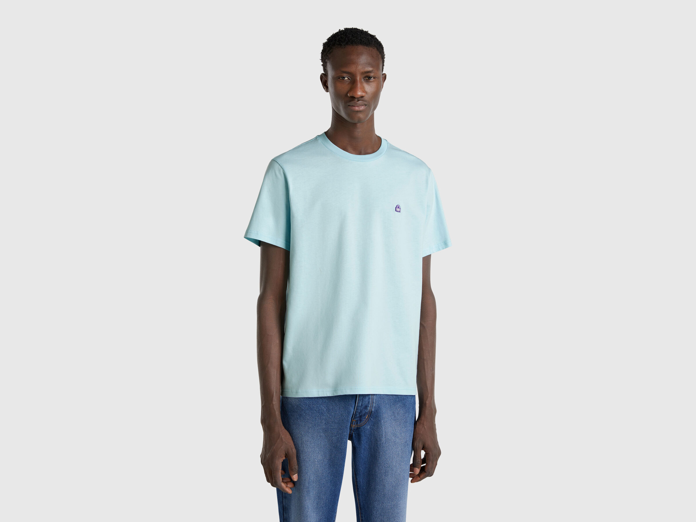 T-shirt basique en coton T-shirt basique en coton