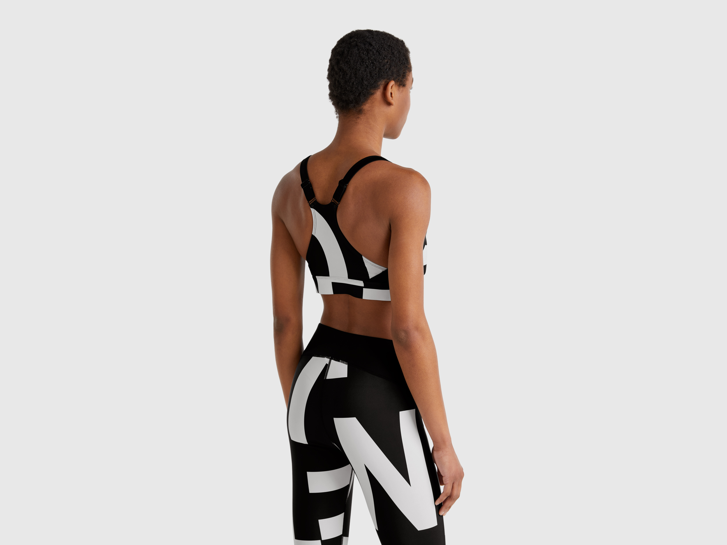 Soutien-gorge de sport avec rembourrage – Image 2