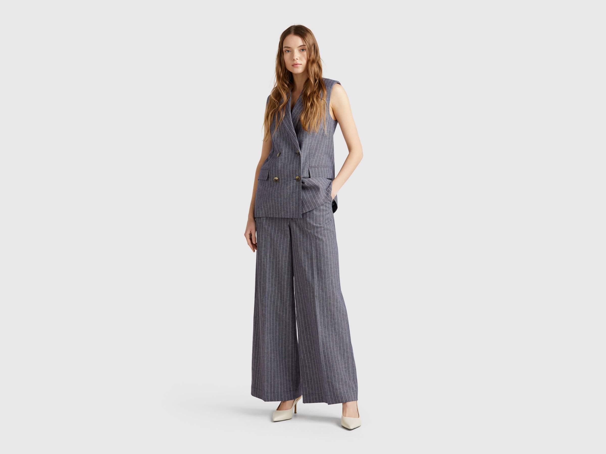 Pantalon palazzo à fines rayures – Image 5