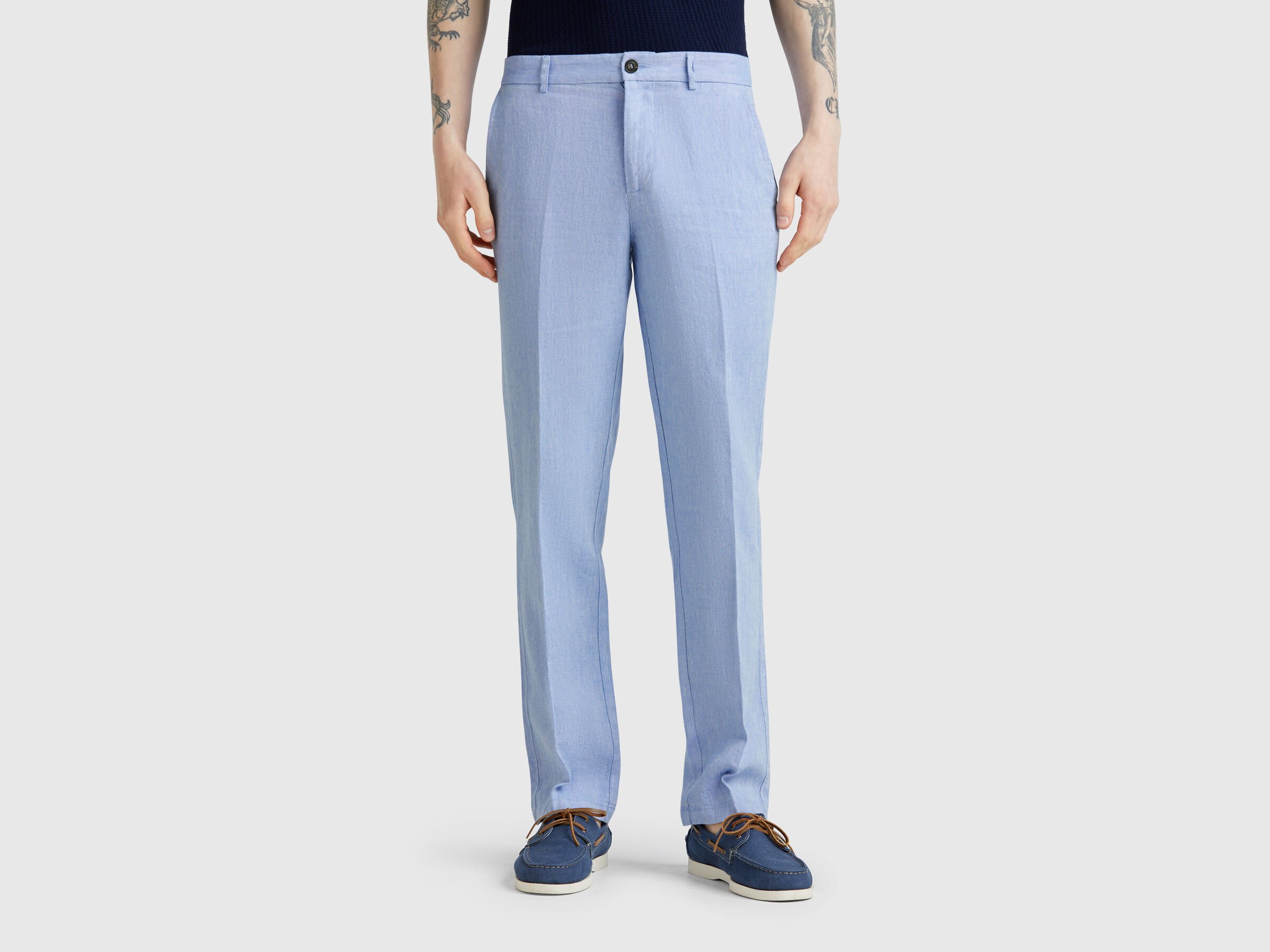 Chino rayé en lin mélangé Chino rayé en lin mélangé