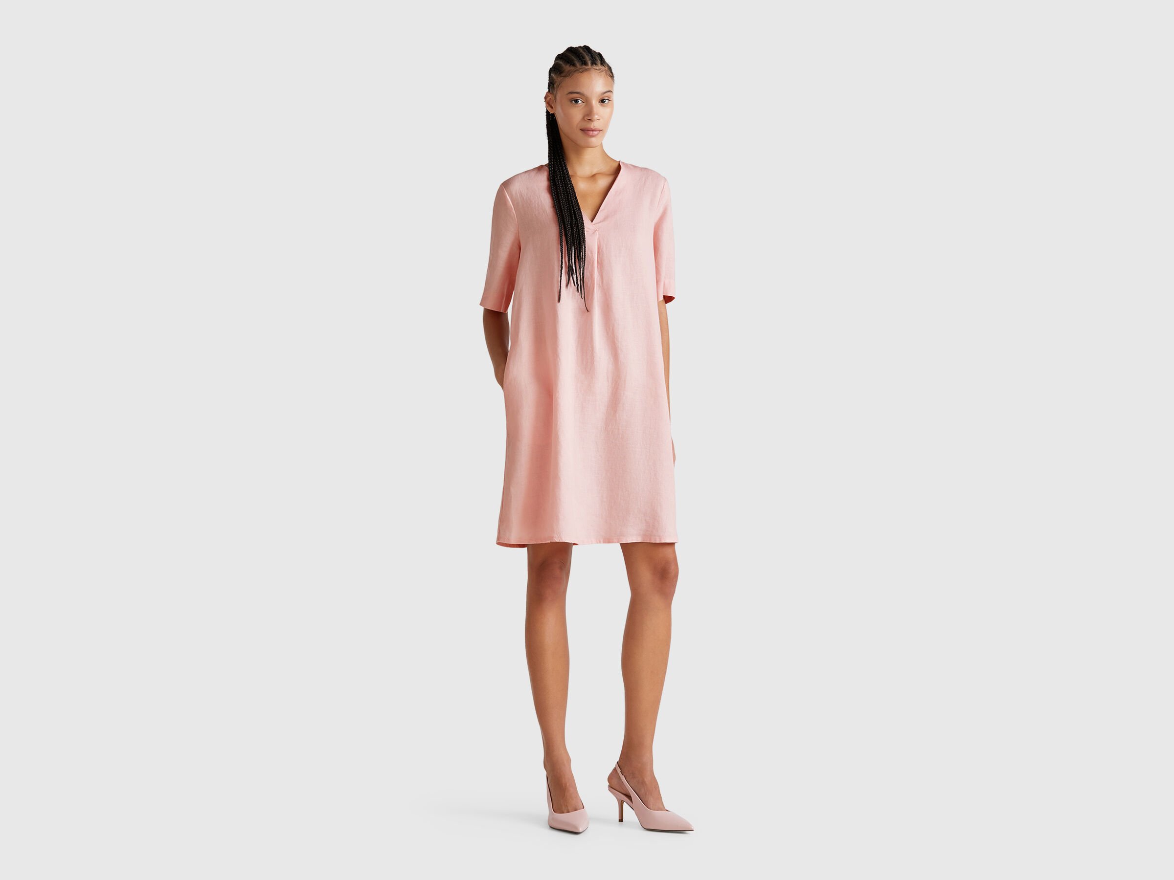 Robe à manches courtes en pur lin Robe à manches courtes en pur lin