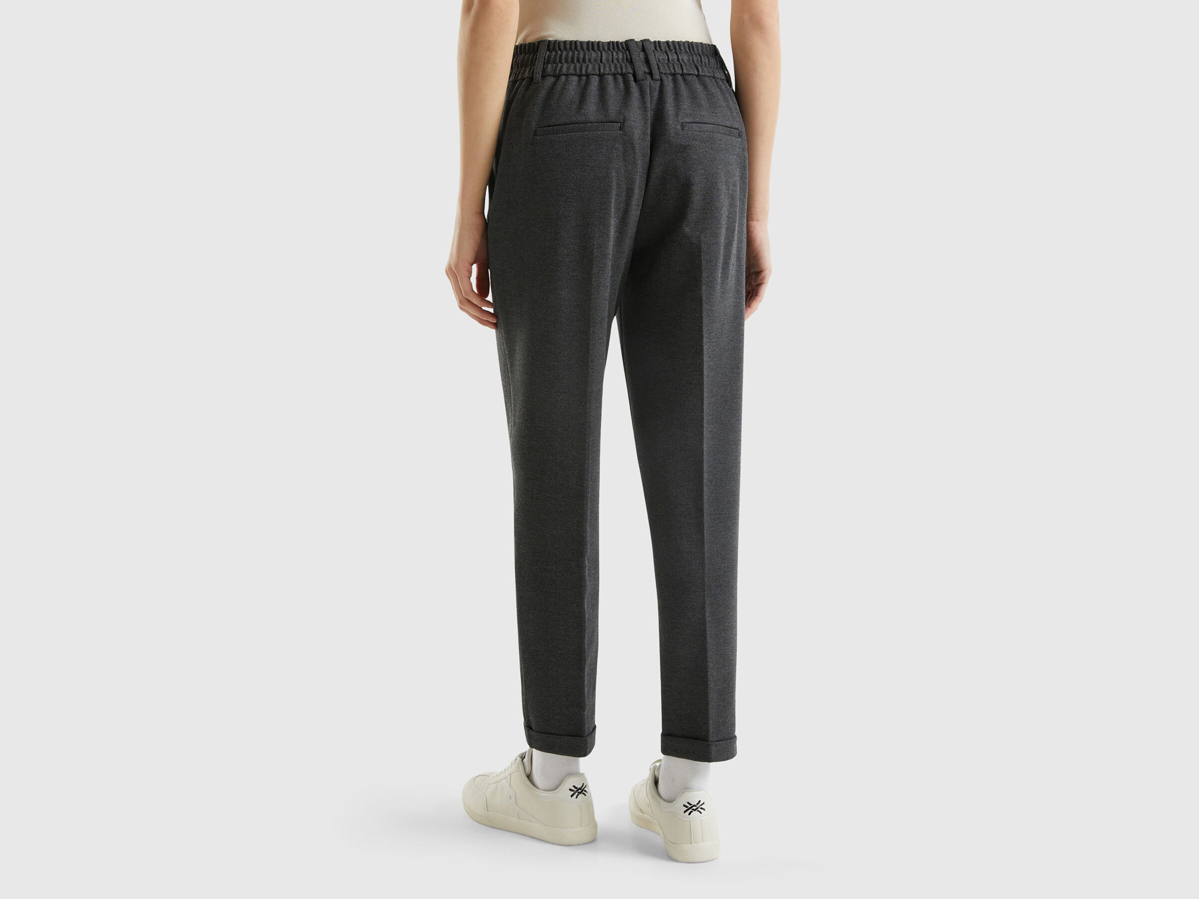 Pantalon uni à cordon de serrage – Image 2