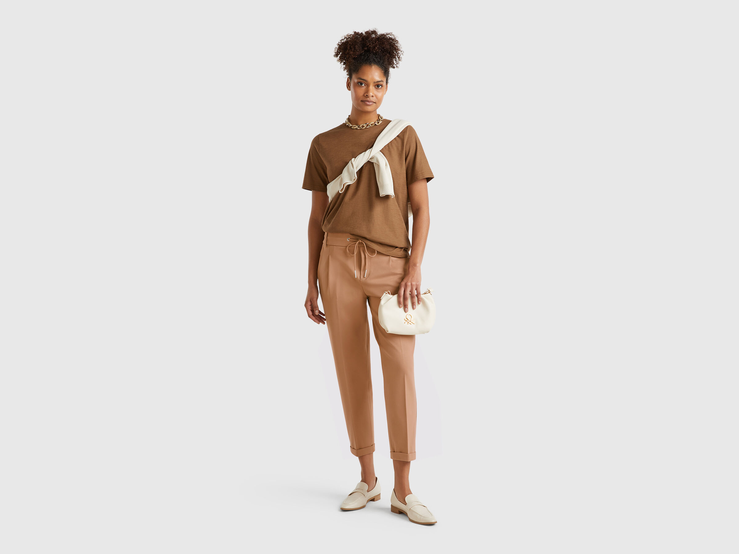 Pantalon uni à cordon de serrage – Image 5