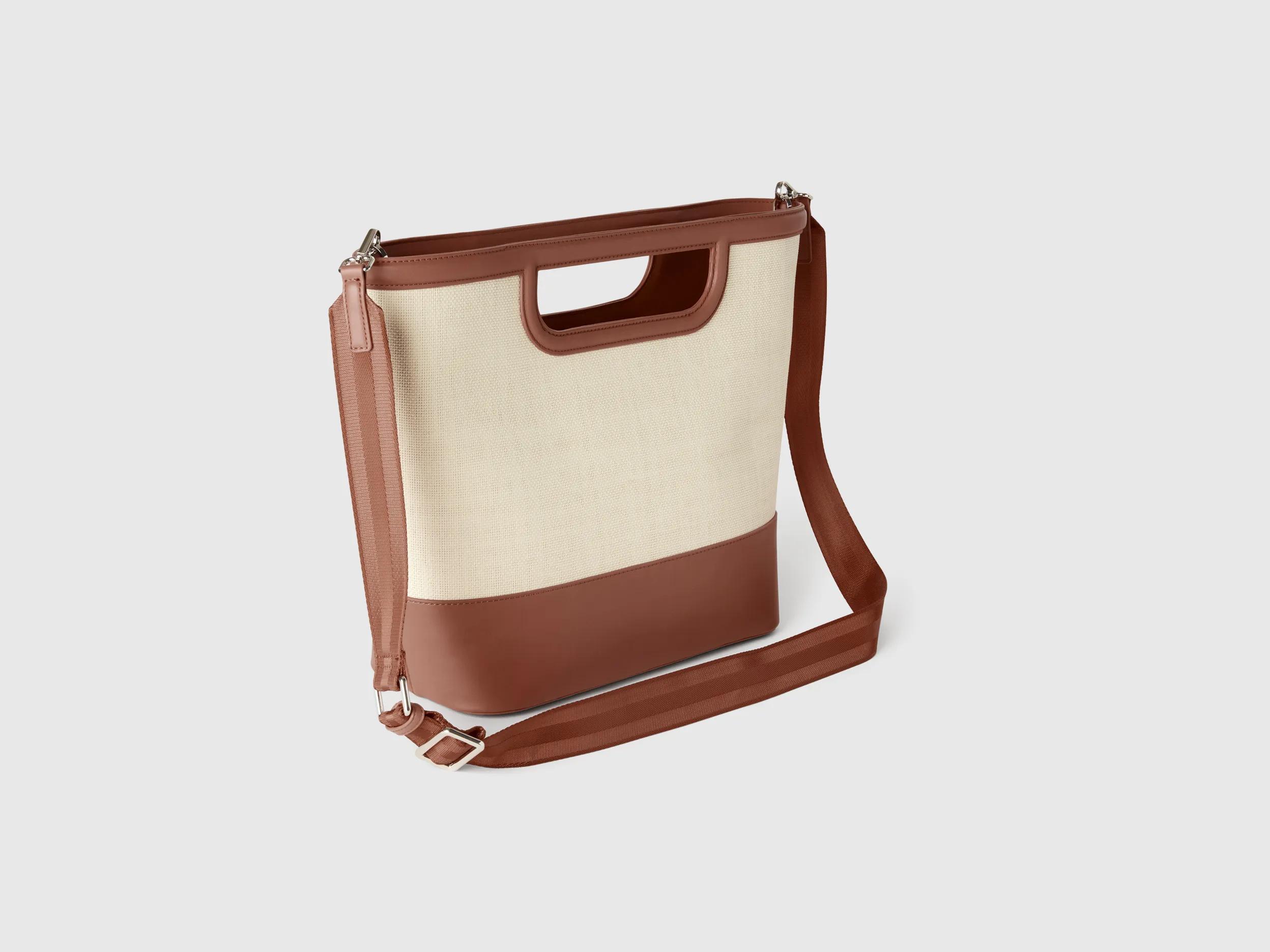 Grand cabas en raphia Grand cabas en raphia