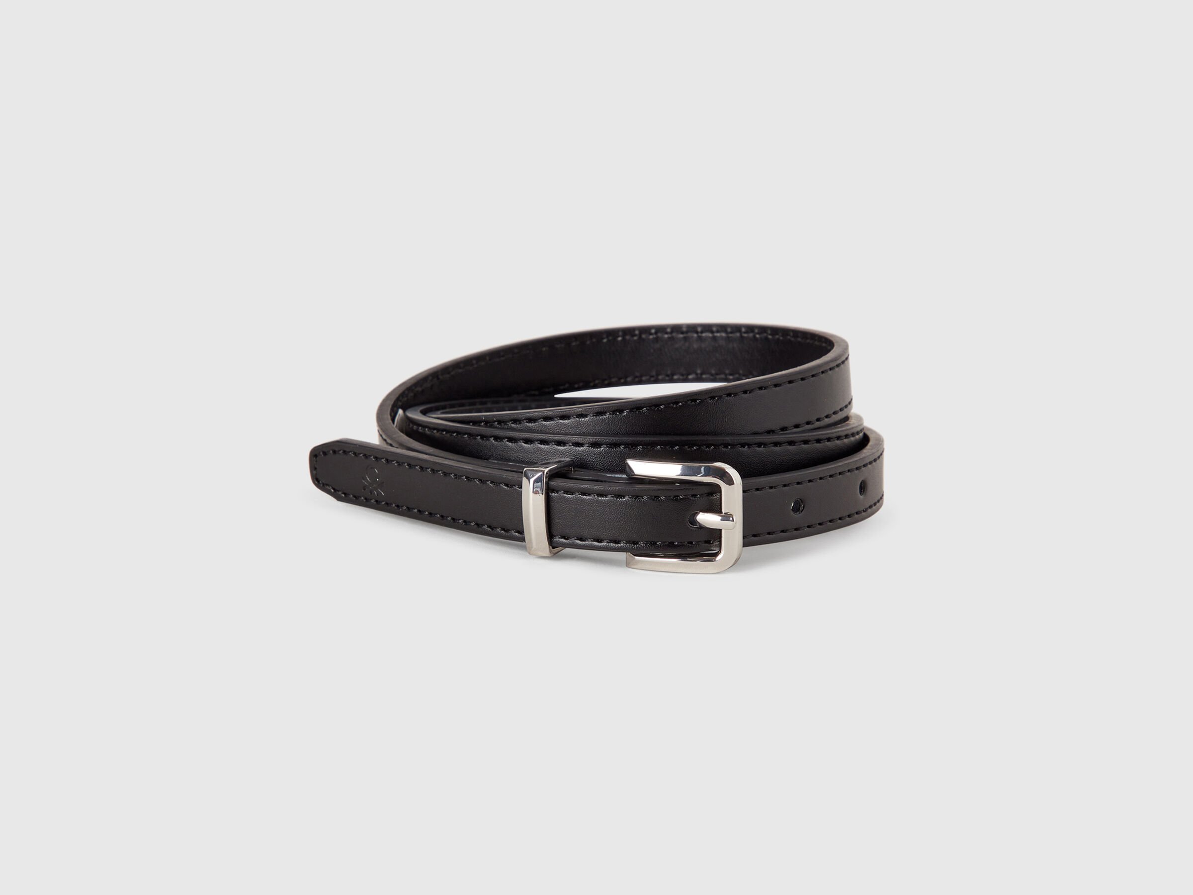 Fine ceinture noire Fine ceinture noire