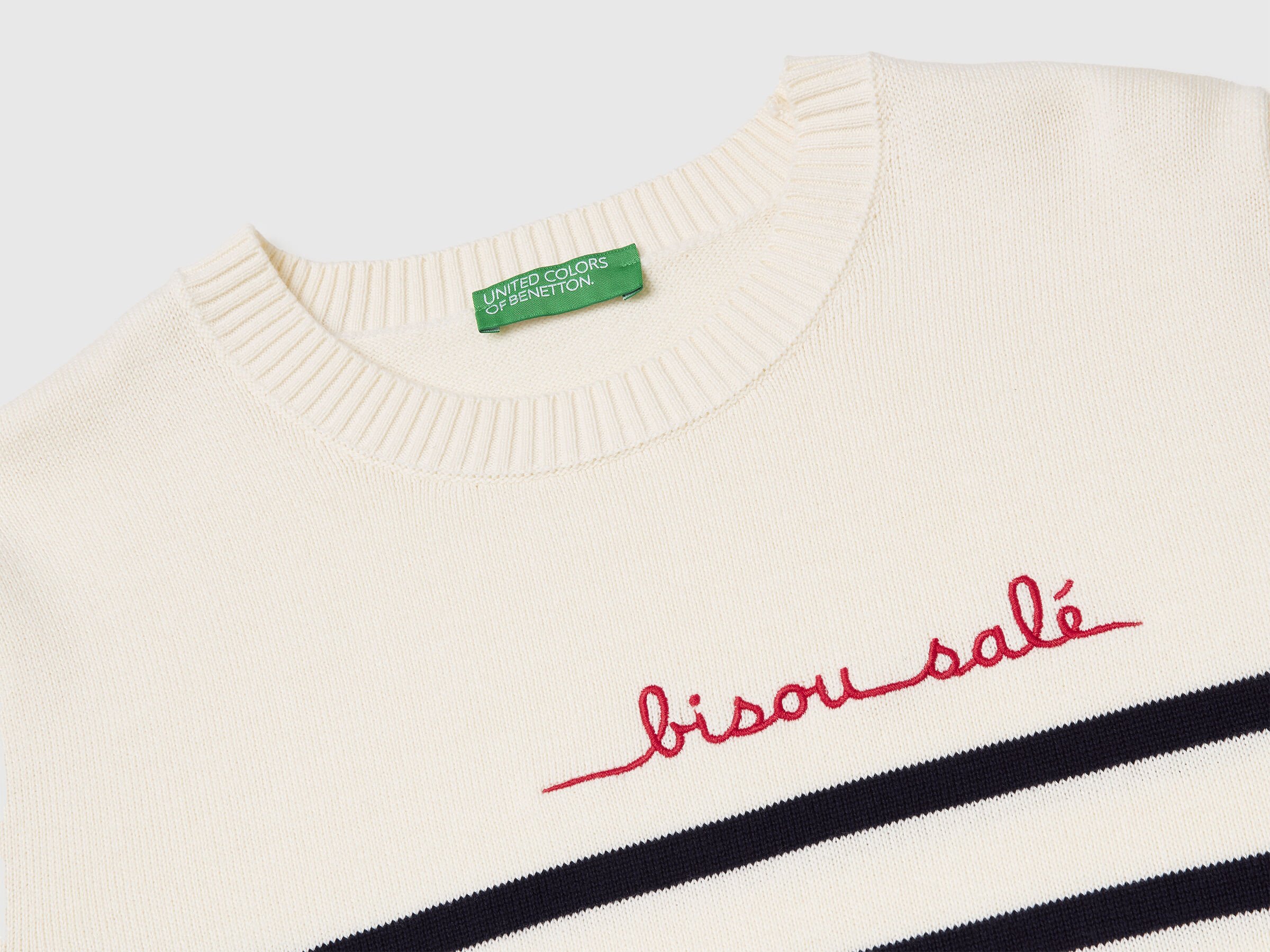 Pull rayé avec inscription brodée – Image 3