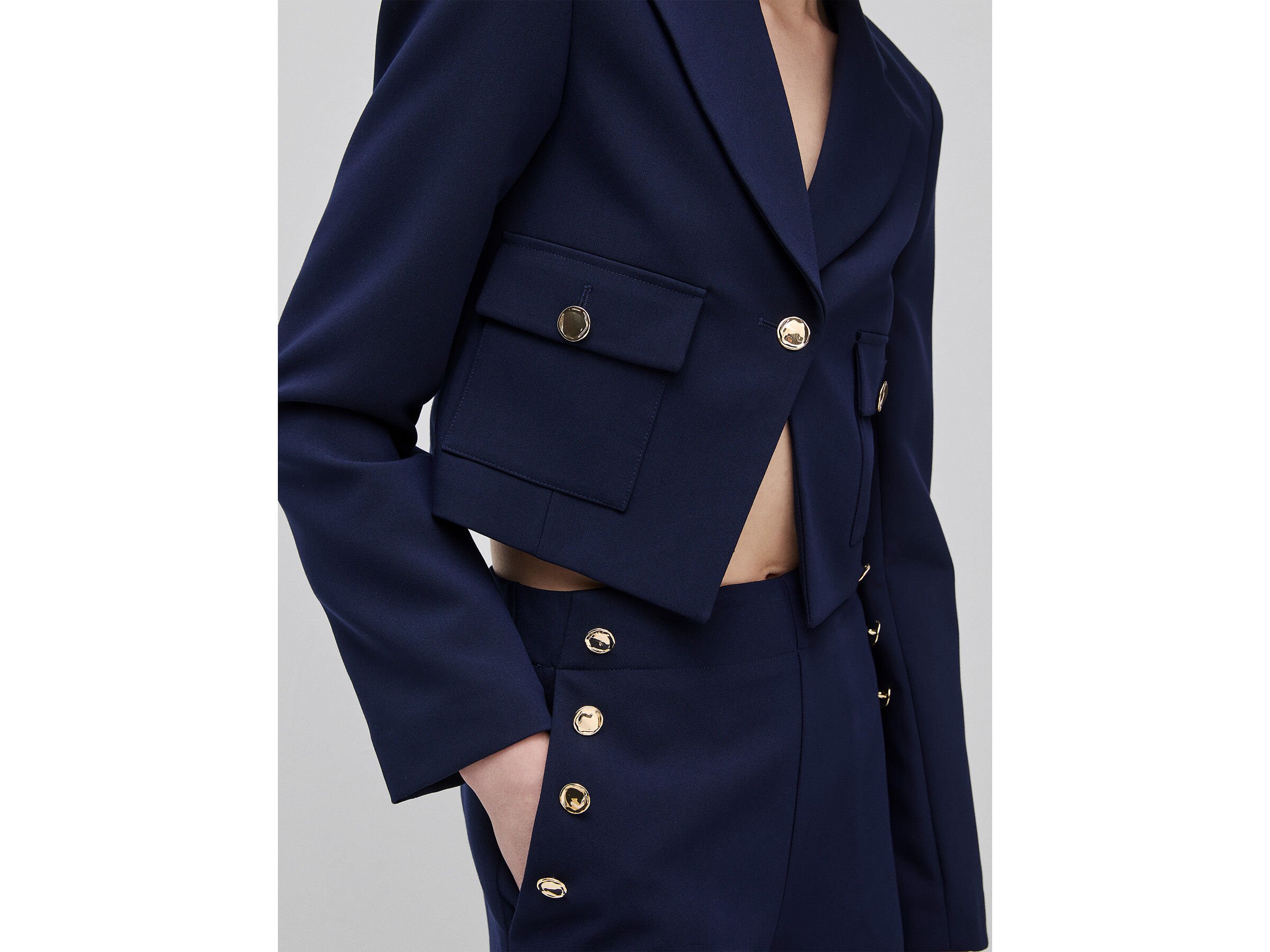 Blazer court – Image 5