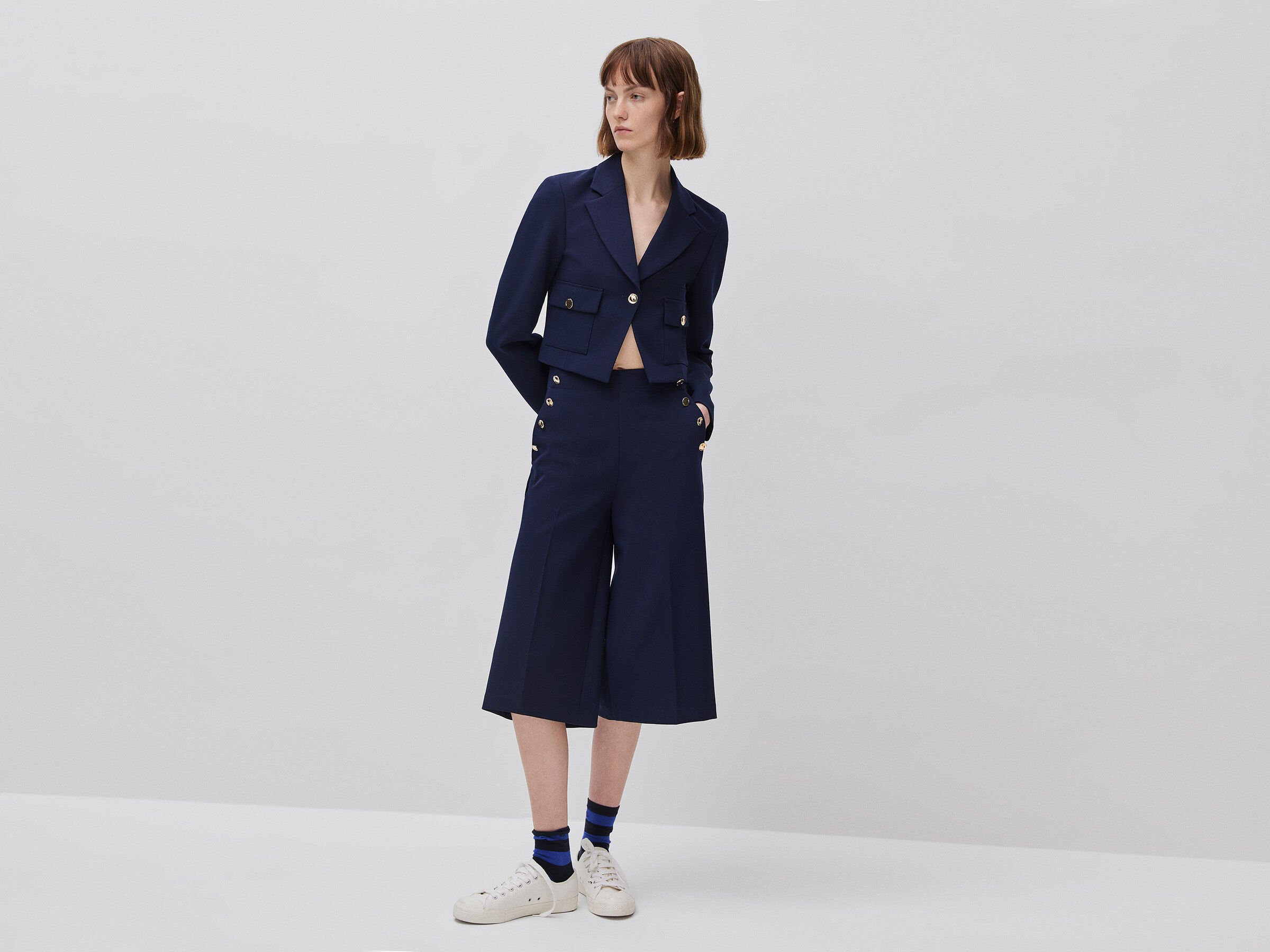 Blazer court – Image 4