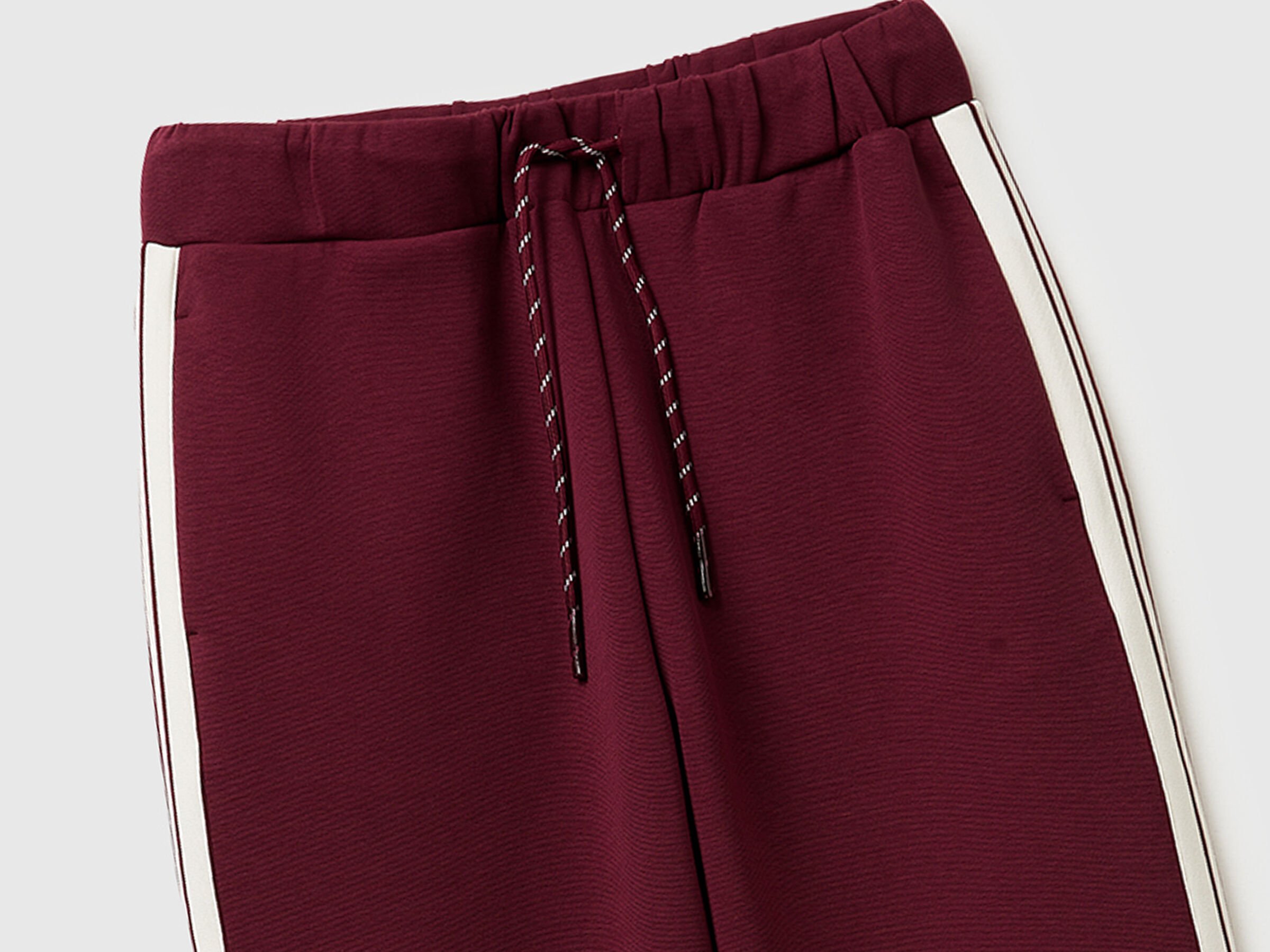 Pantalon à bandes latérales rayées – Image 3