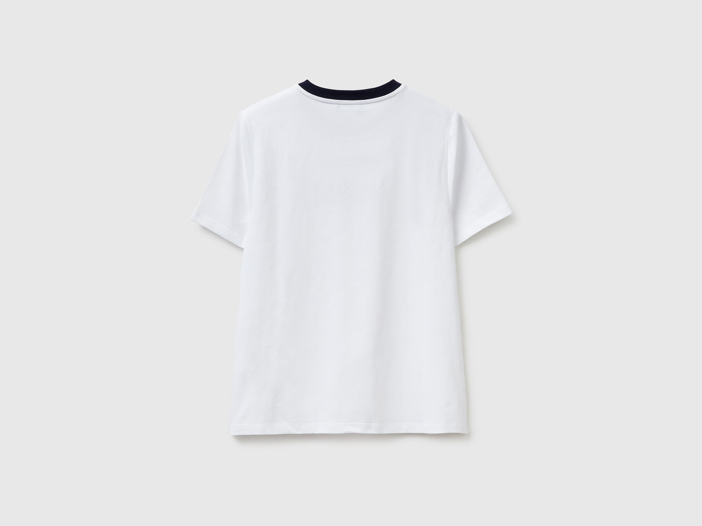 T-shirt avec écusson brodé – Image 6