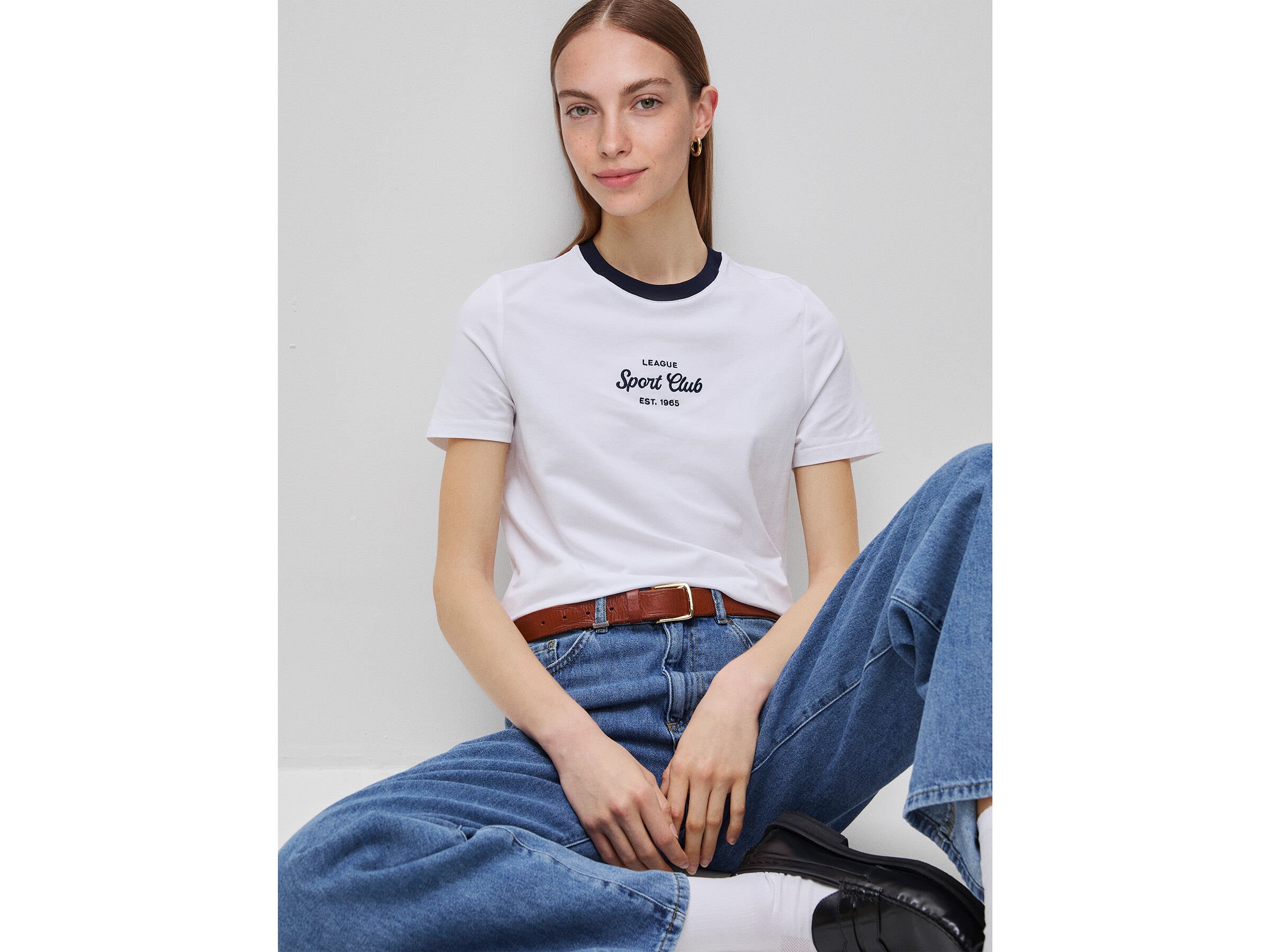 T-shirt avec écusson brodé – Image 3