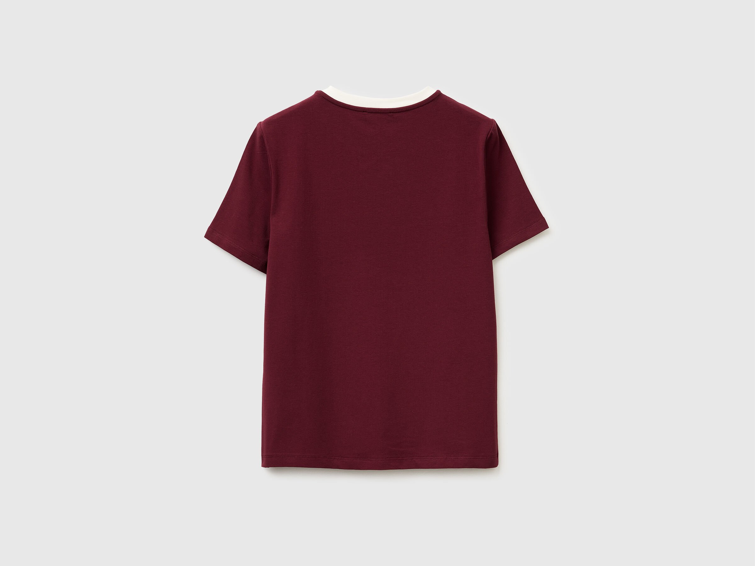 T-shirt avec écusson brodé – Image 2