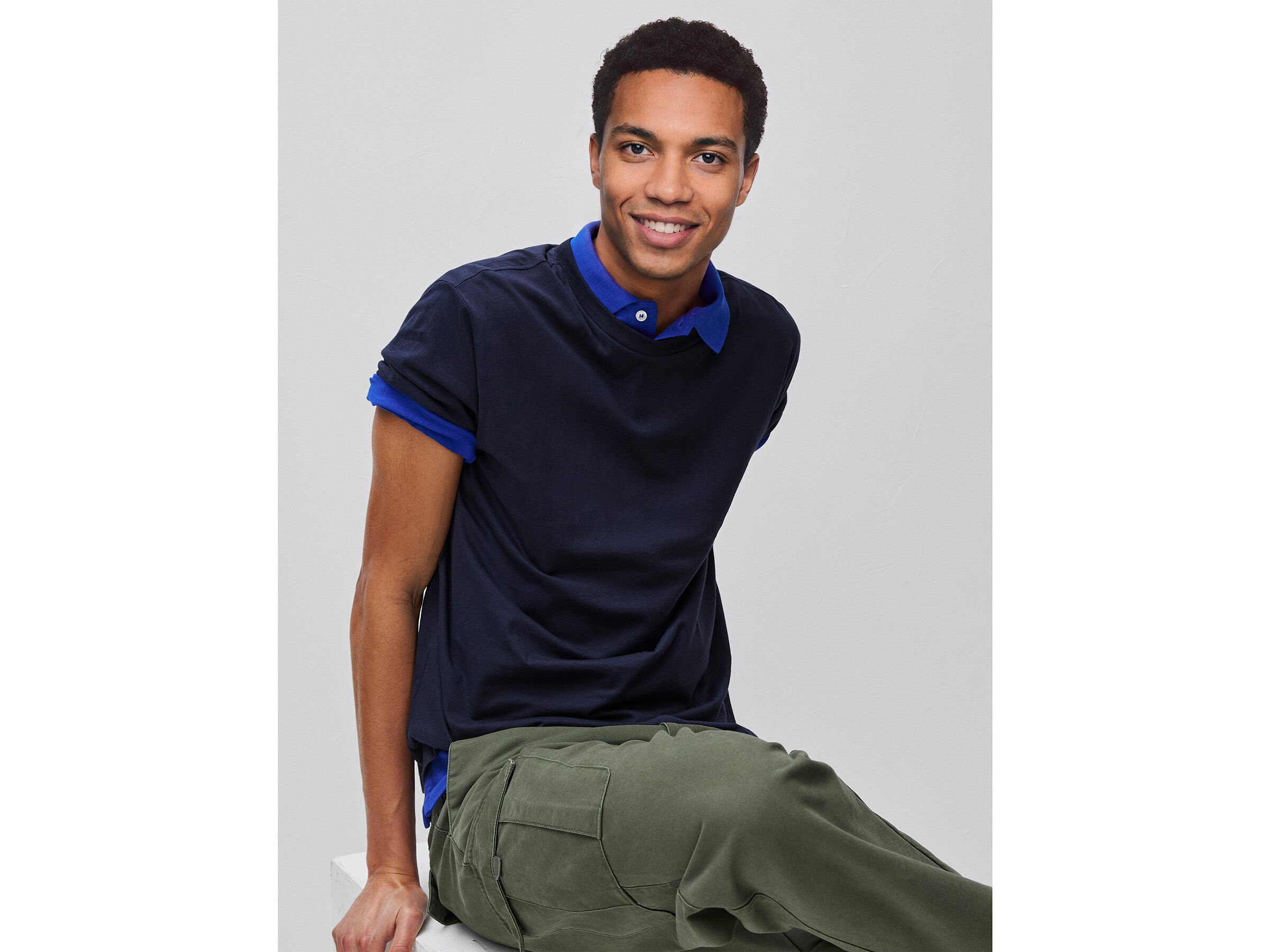 T-shirt bleu foncé – Image 3