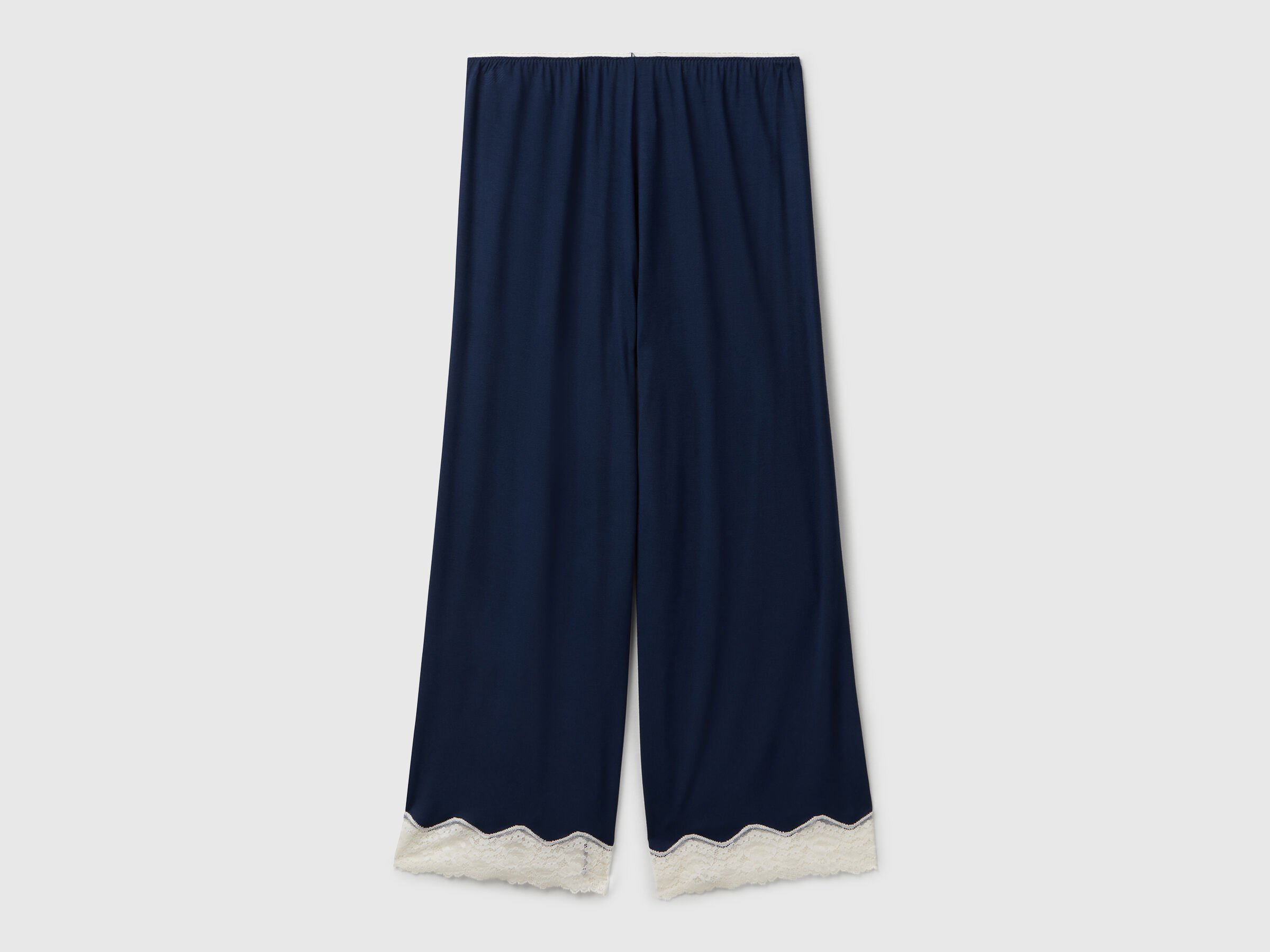 Pantalon fluide 3/4 avec dentelle – Image 6