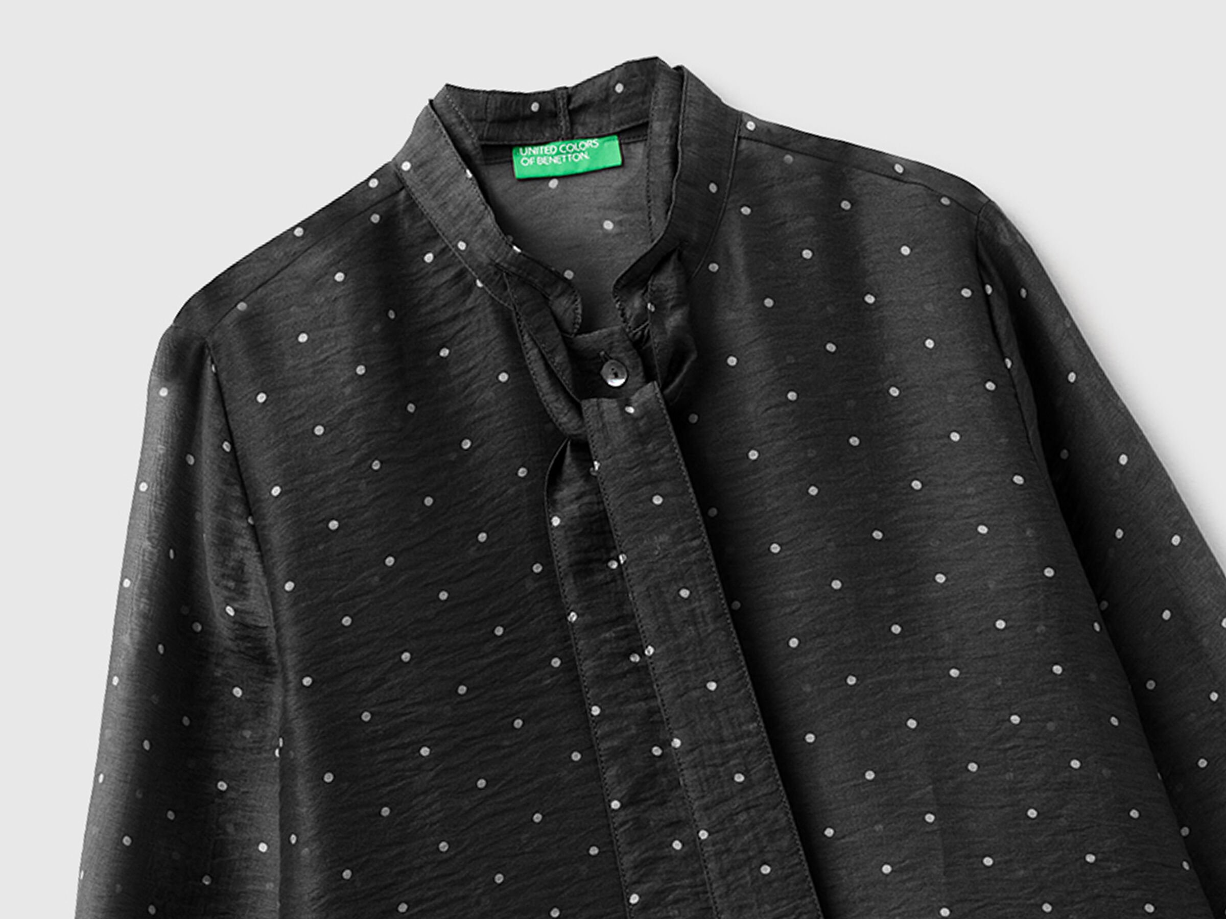 Chemise fluide à micro-pois – Image 2