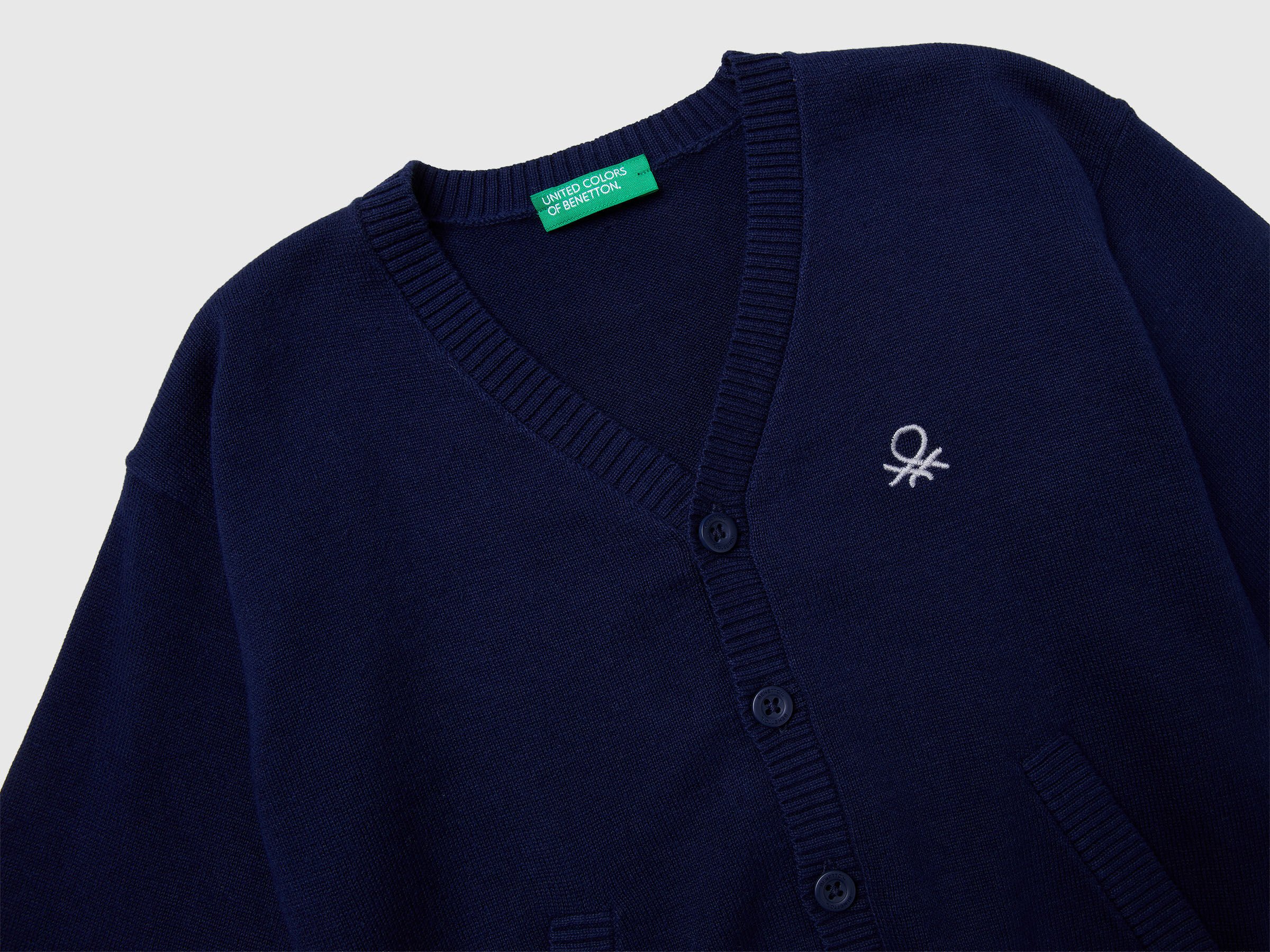 Cardigan à col en V – Image 3