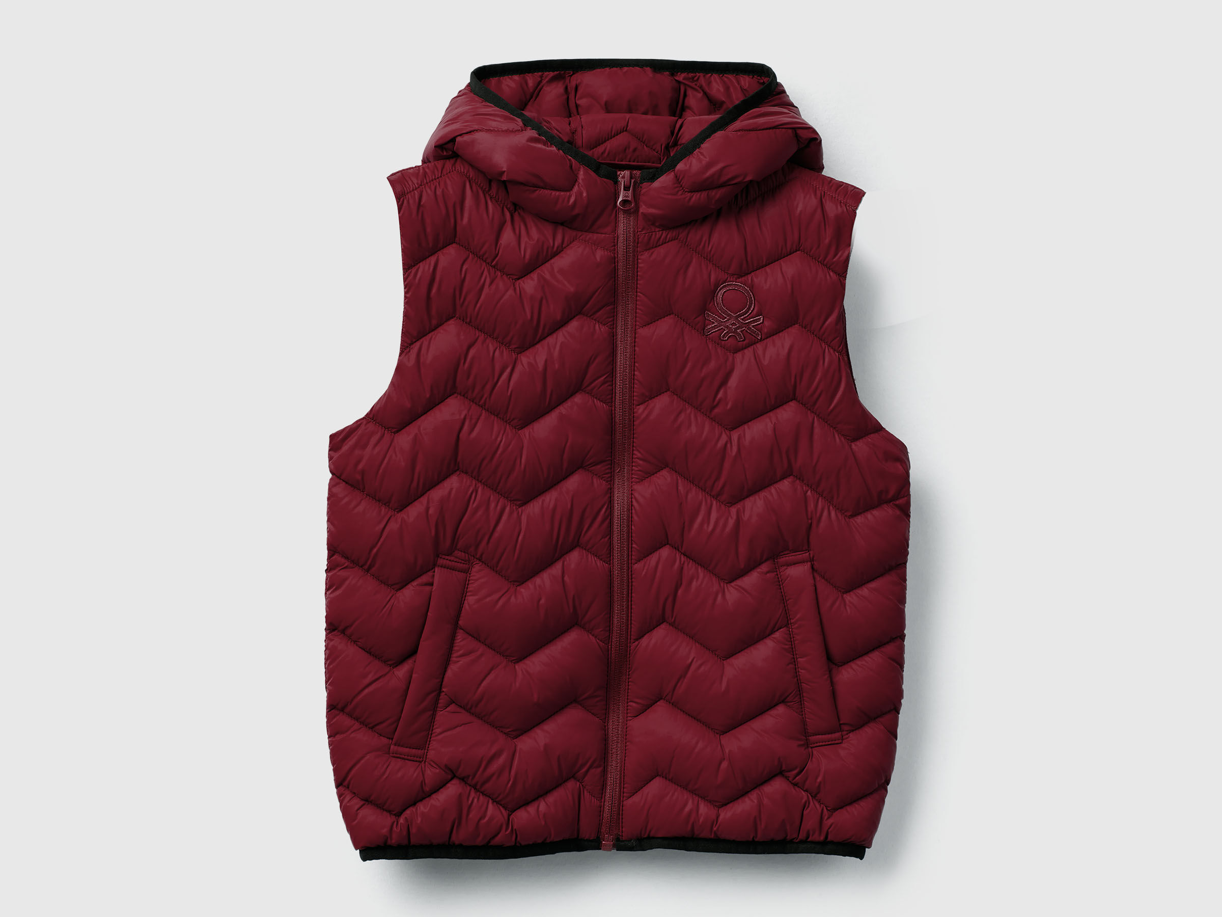 Gilet rembourré avec capuche Gilet rembourré avec capuche