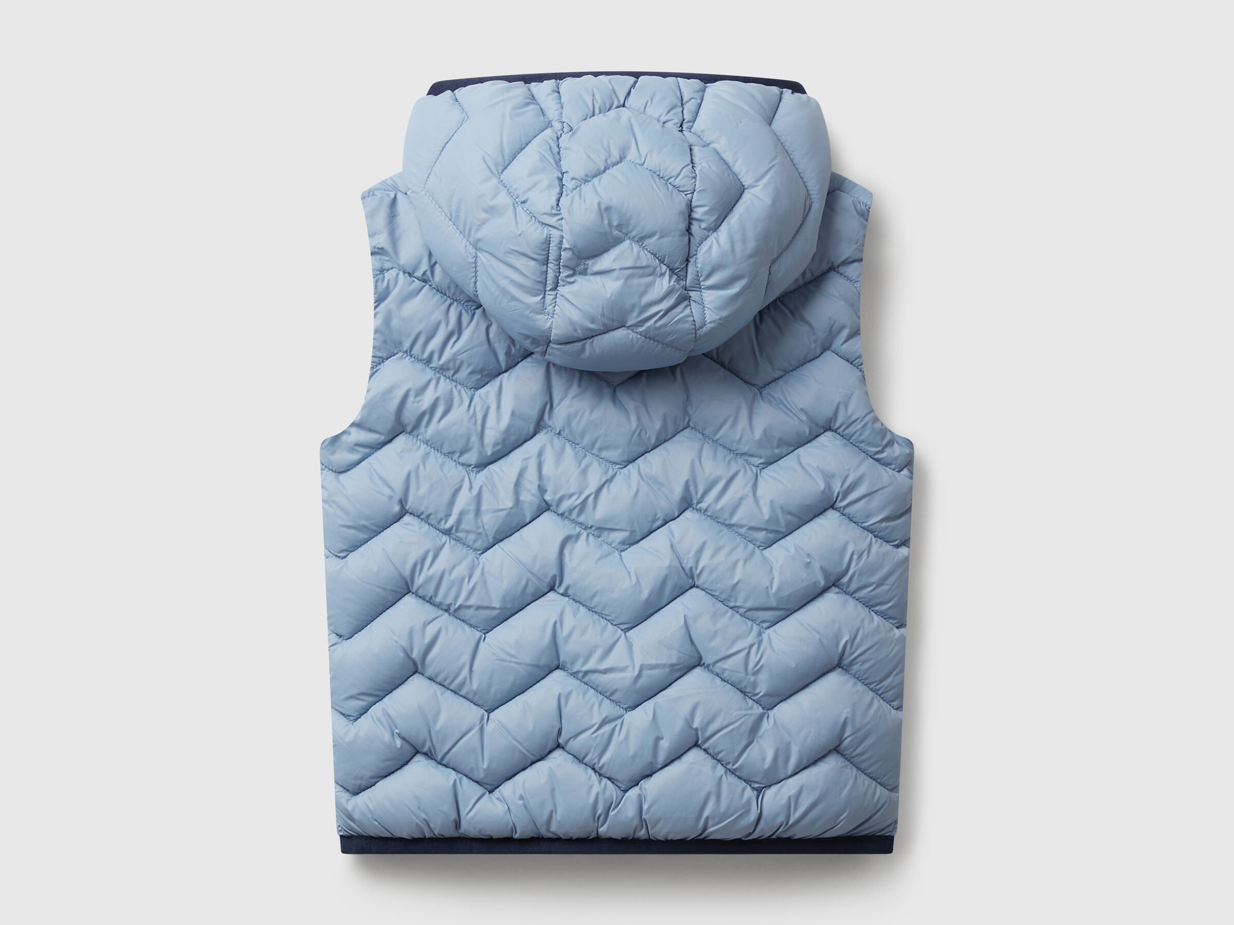 Gilet rembourré avec capuche – Image 2