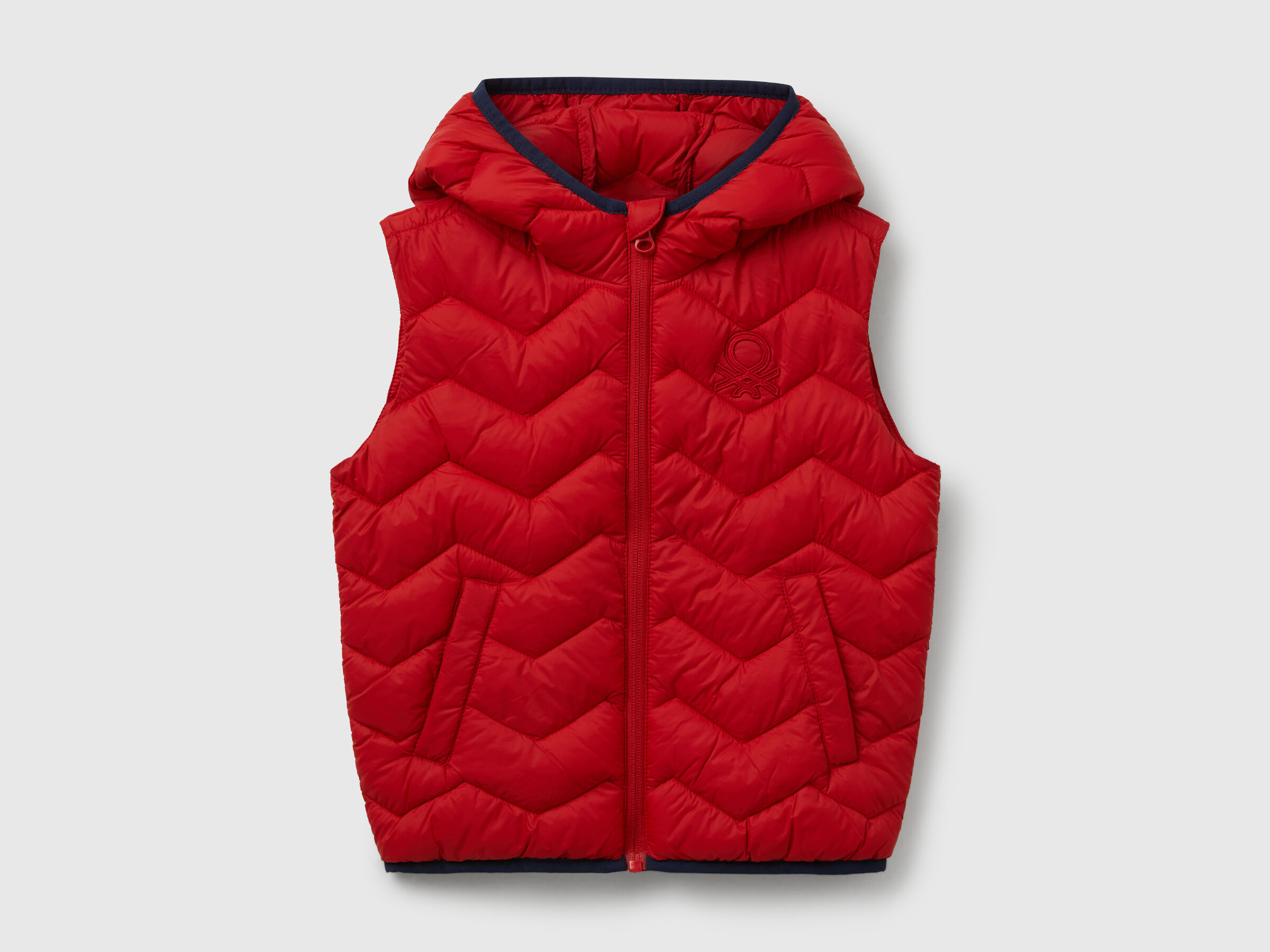 Gilet rembourré avec capuche Gilet rembourré avec capuche