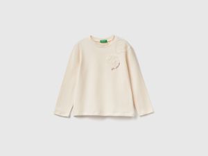 T-shirt avec application de tulle T-shirt avec application de tulle