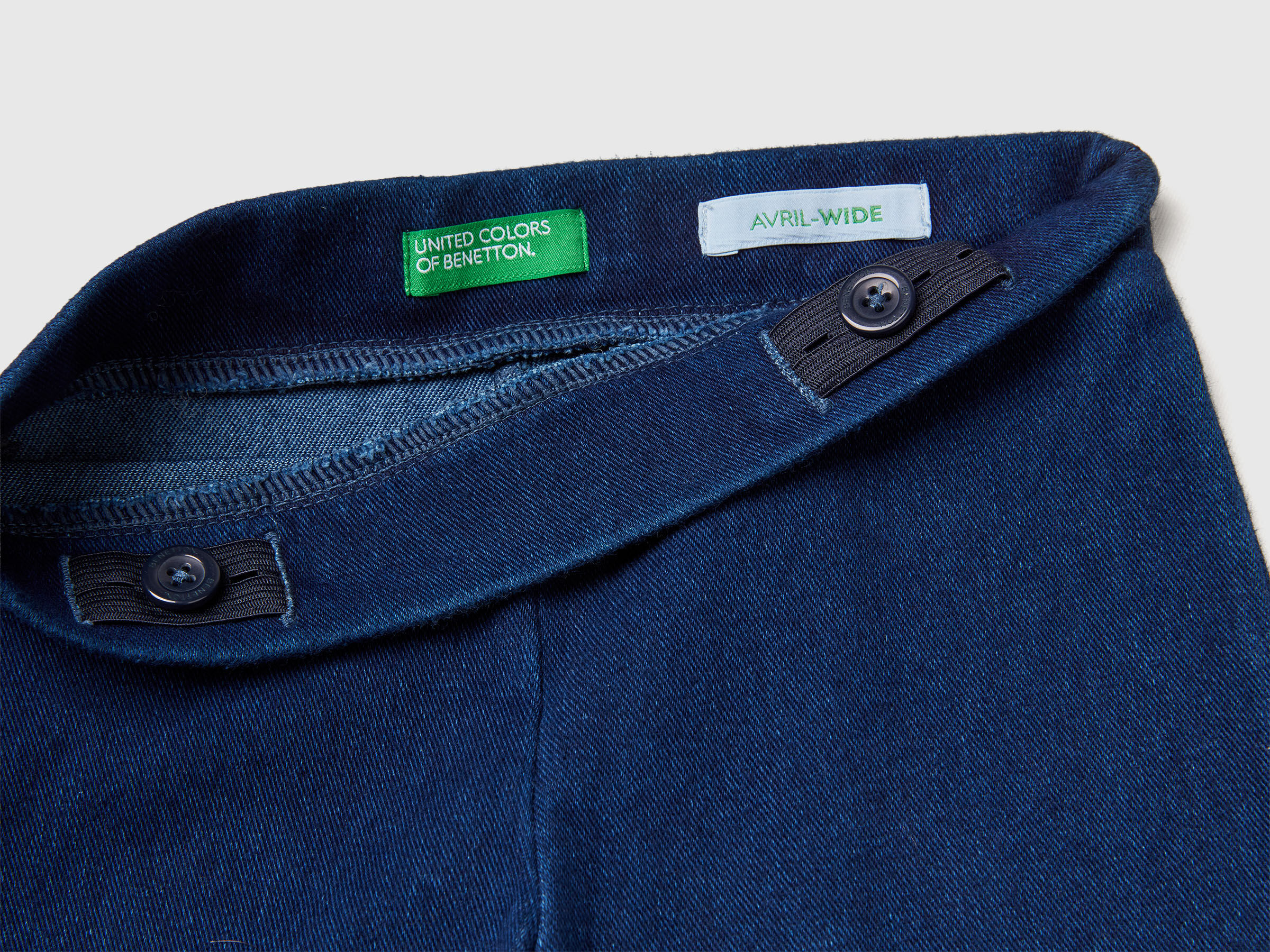 Pantalon de jogging en denim super extensible – Image 3