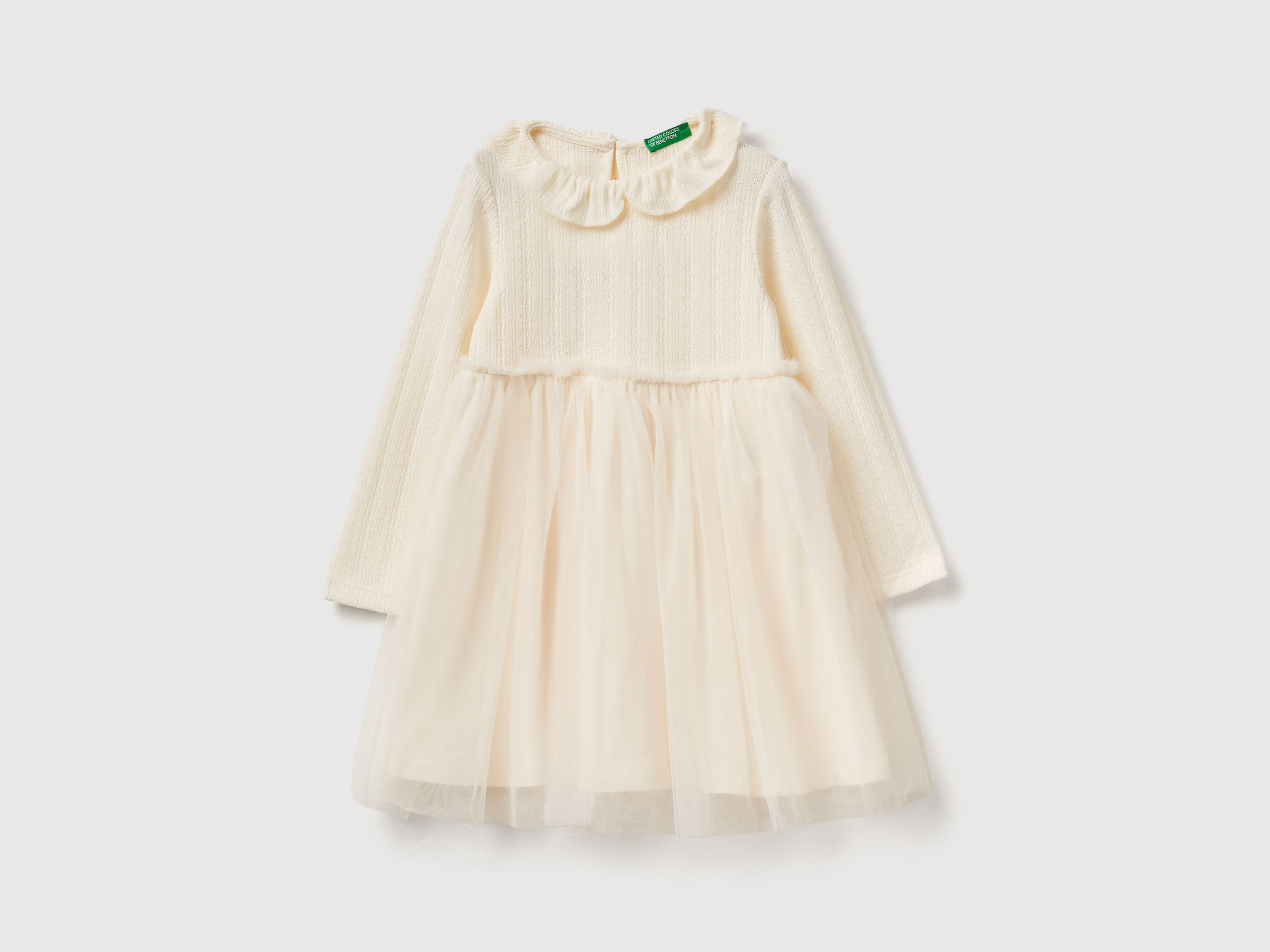 Robe avec col en tulle Robe avec col en tulle