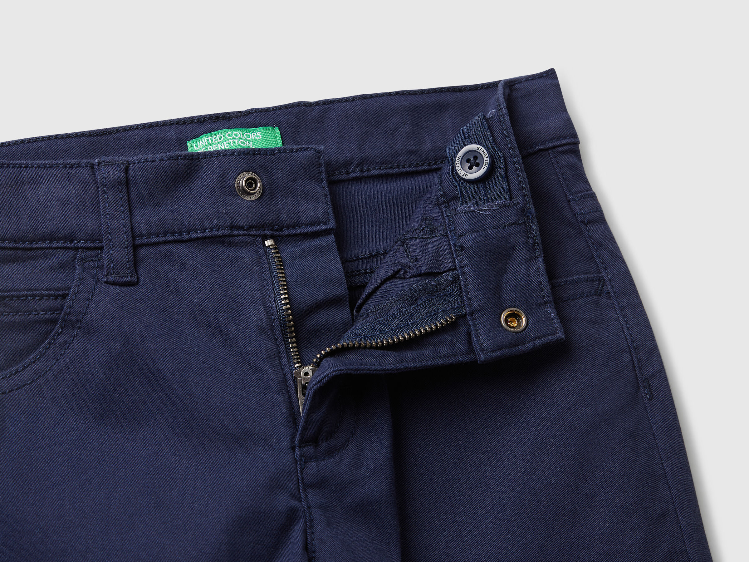 Pantalon en coton extensible – Image 3