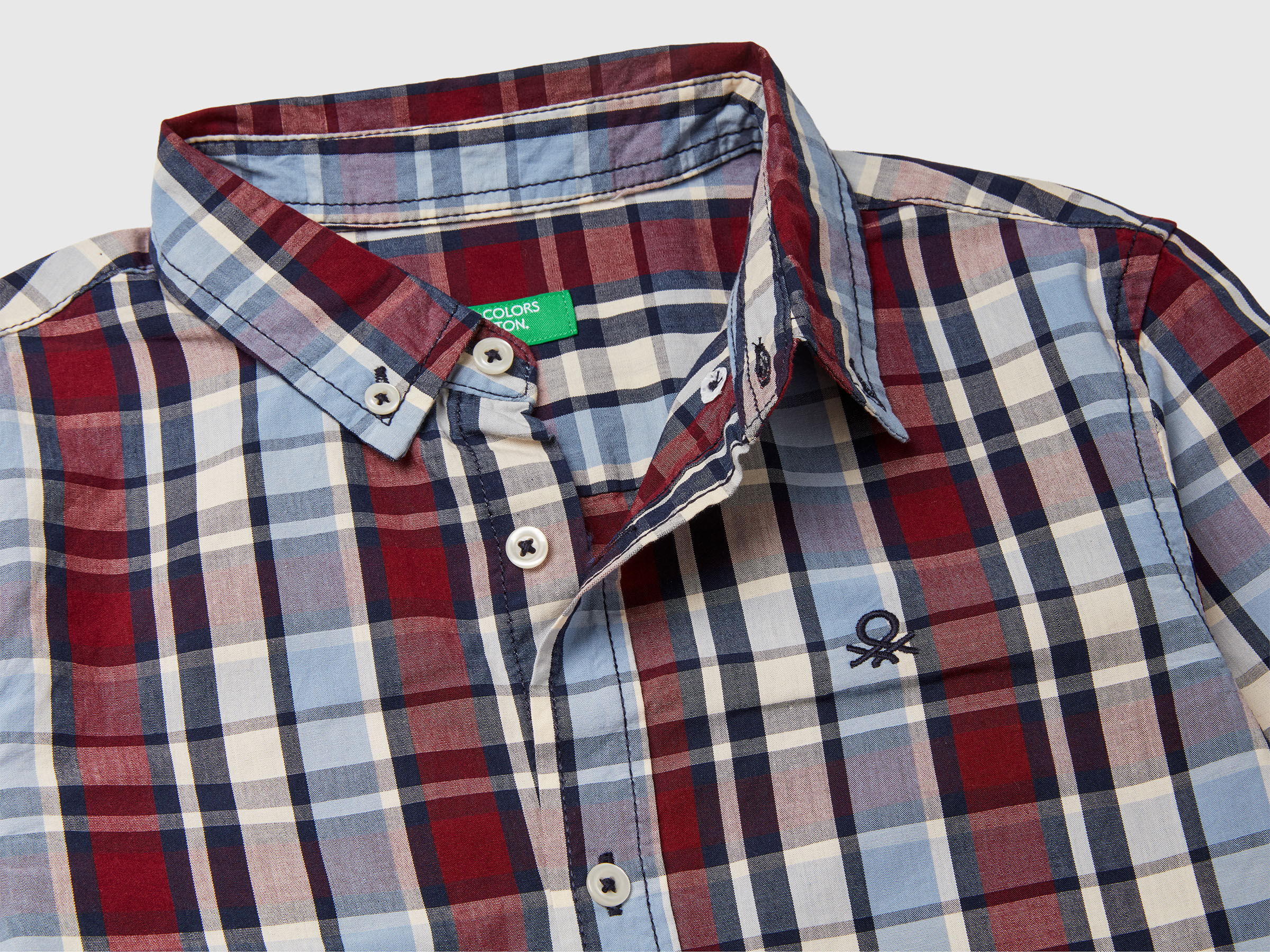 Chemise boutonnée à carreaux – Image 3