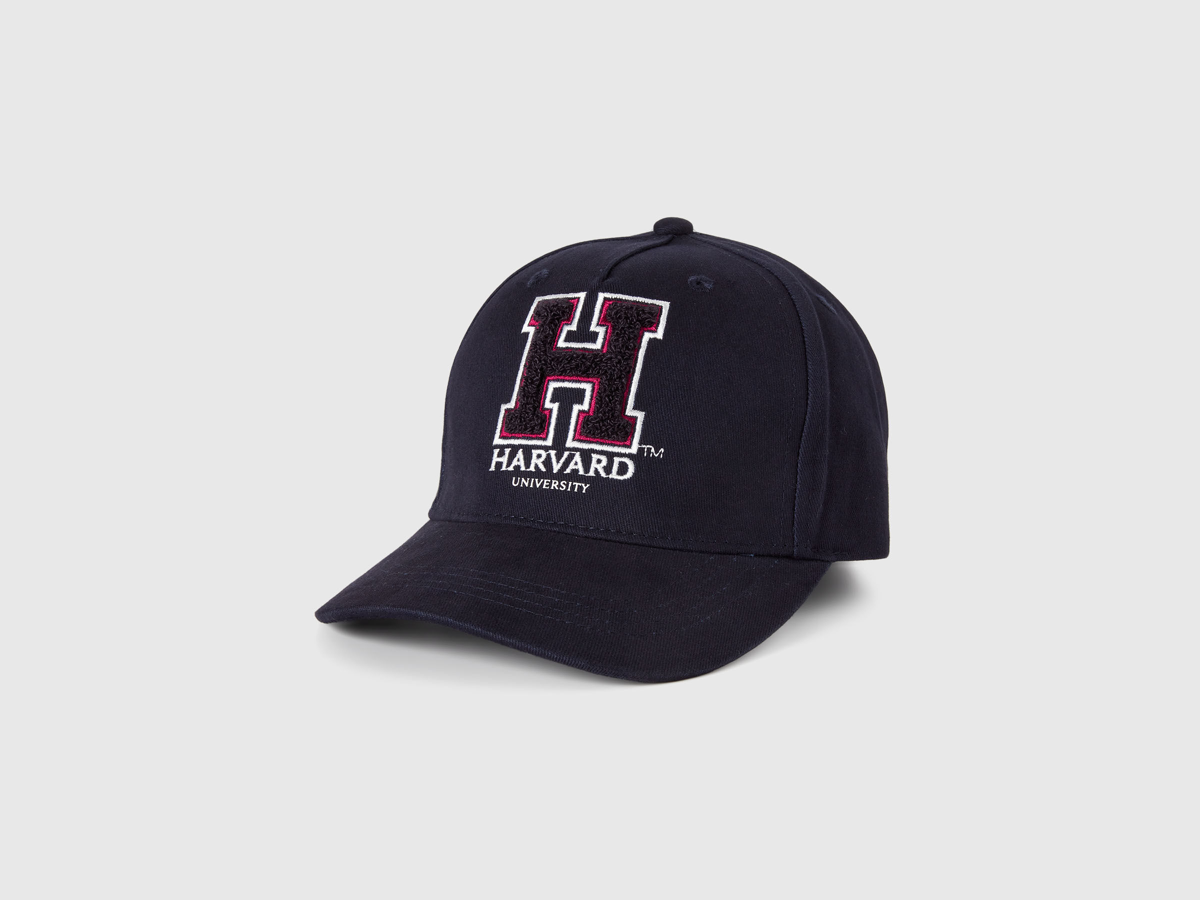 Casquette avec broderie ©Université de Harvard Casquette avec broderie ©Université de Harvard
