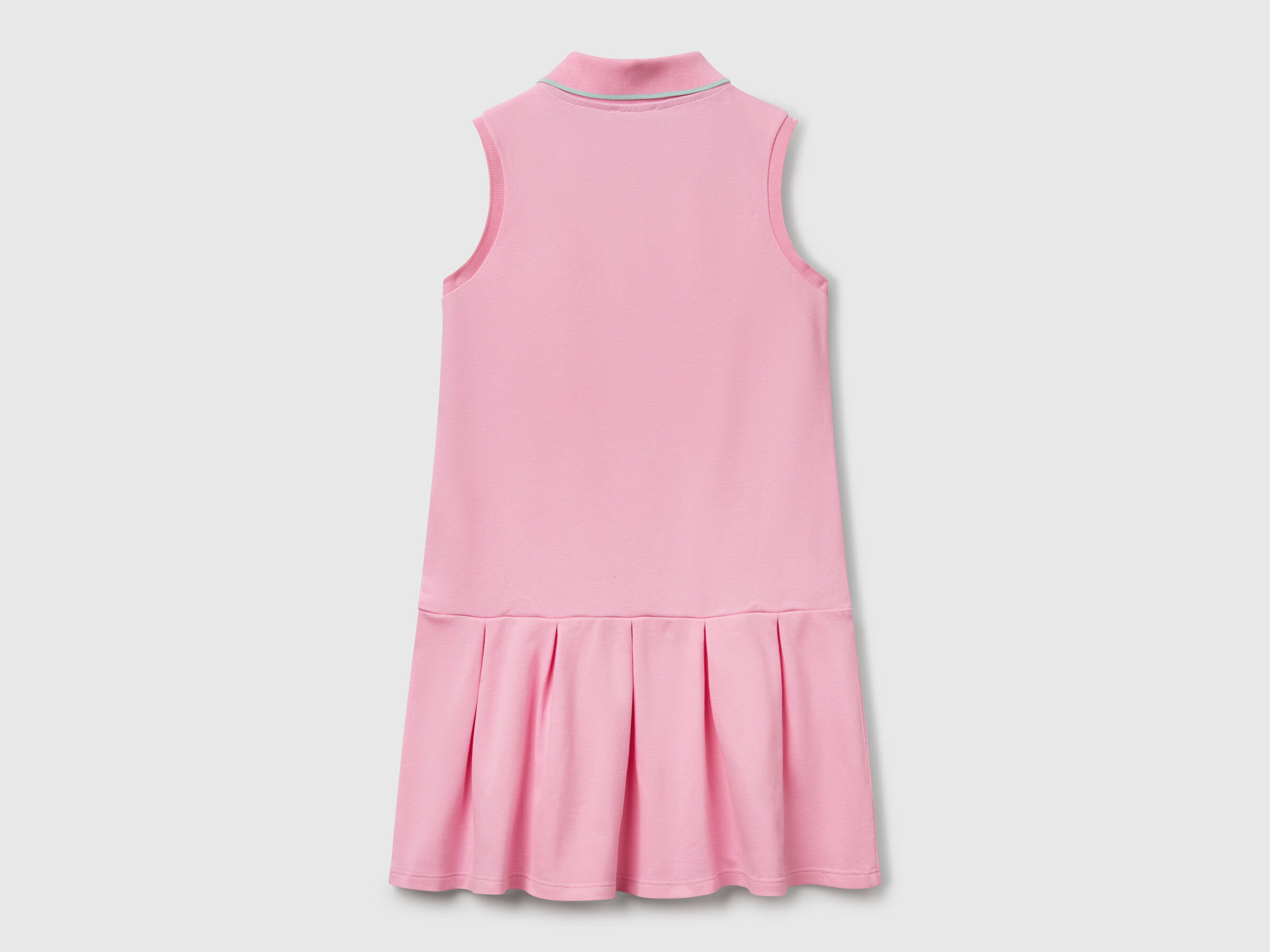 Robe – Image 2
