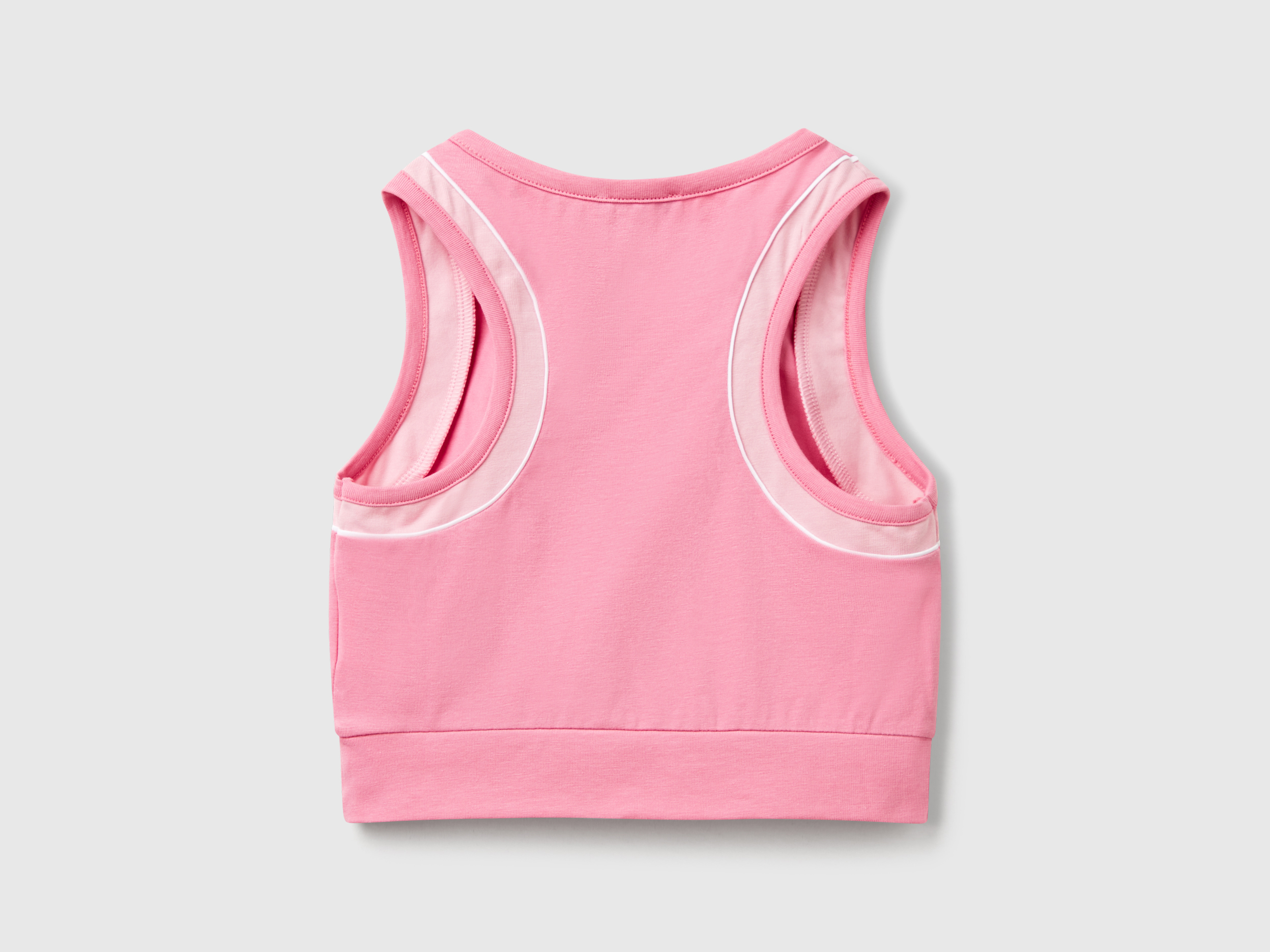 Haut de sport avec passepoil – Image 2